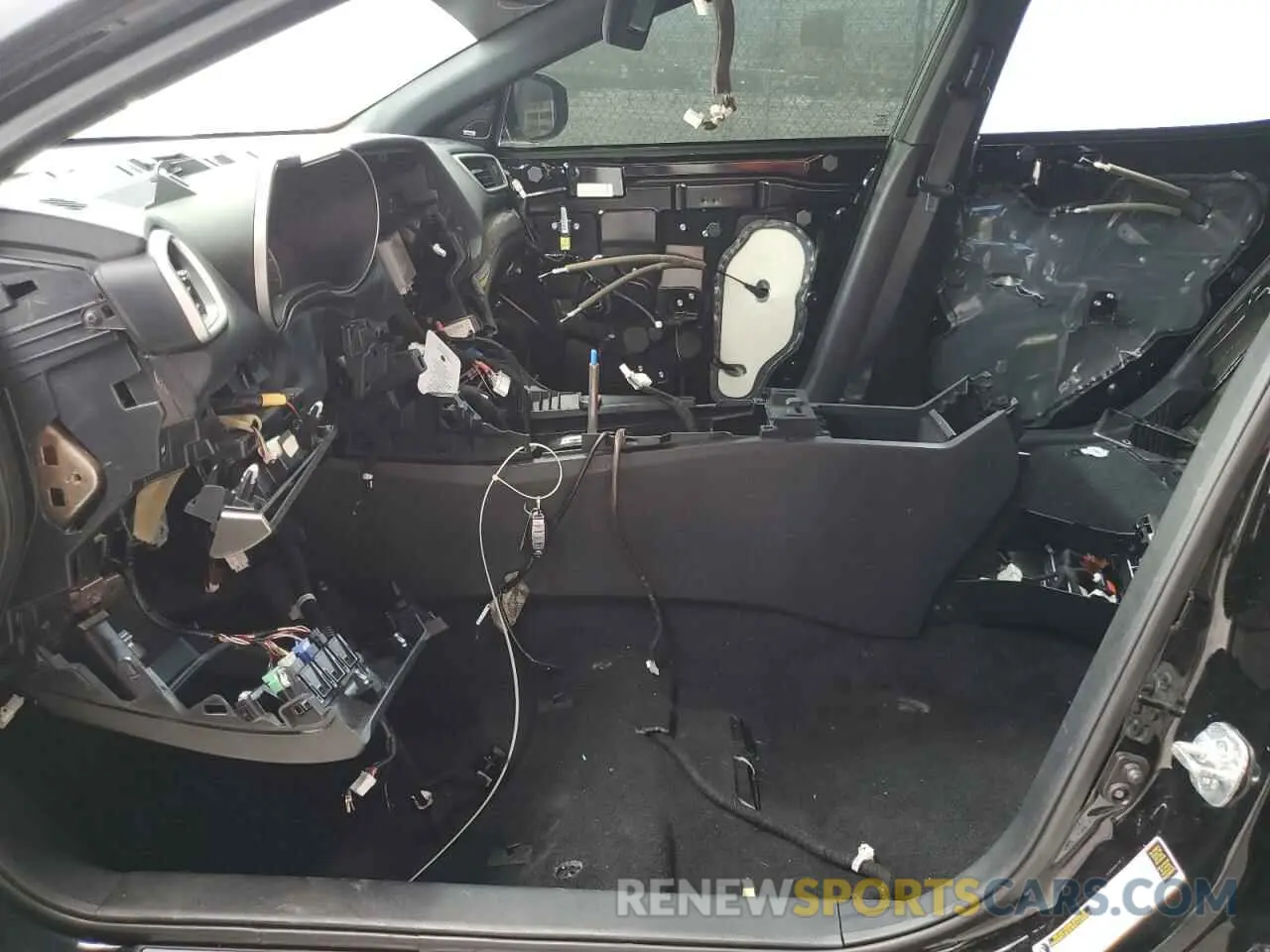 7 Photograph of a damaged car 1N4AA6AV3KC377833 NISSAN MAXIMA 2019