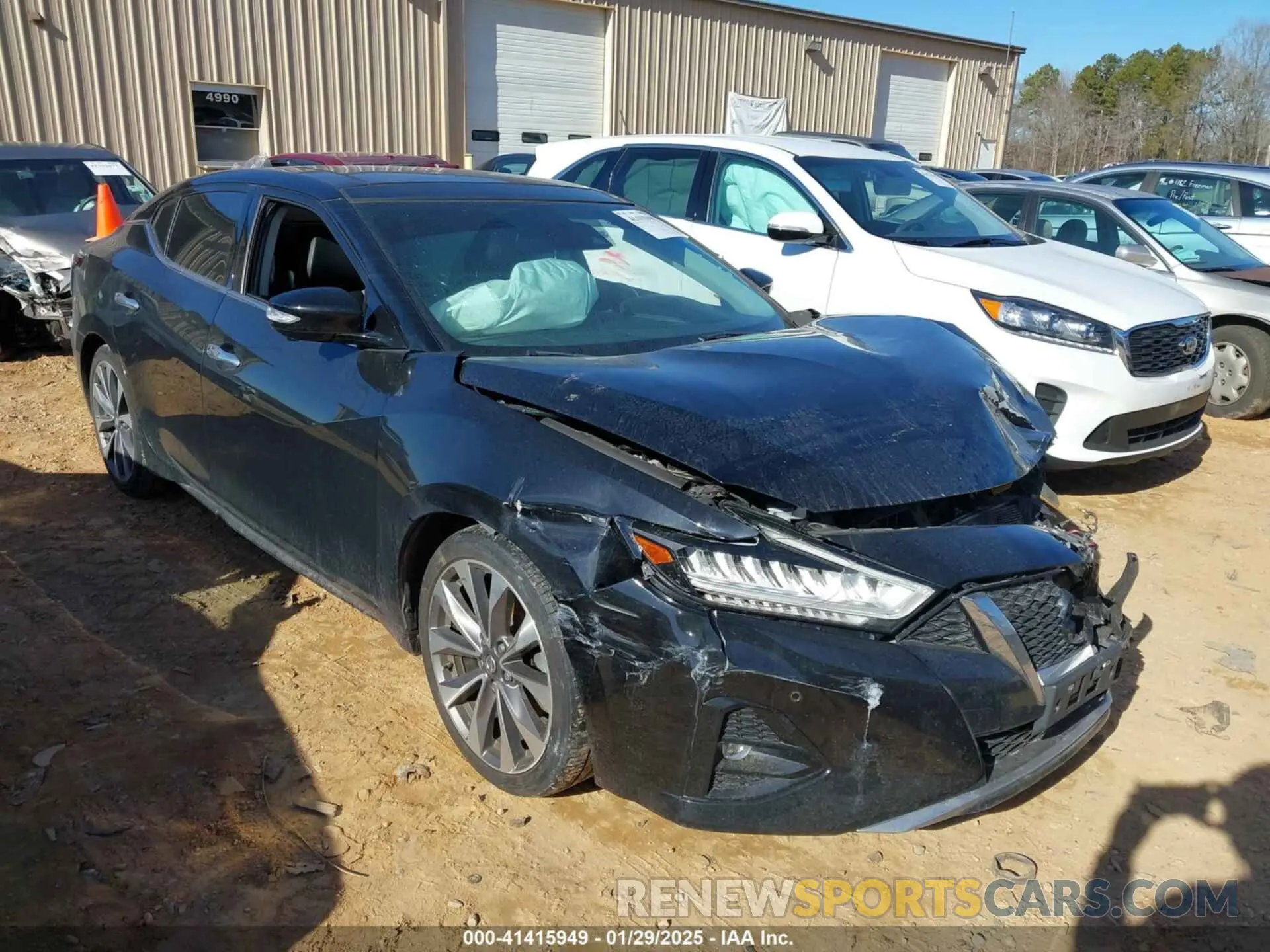 1 Photograph of a damaged car 1N4AA6AV4KC363424 NISSAN MAXIMA 2019