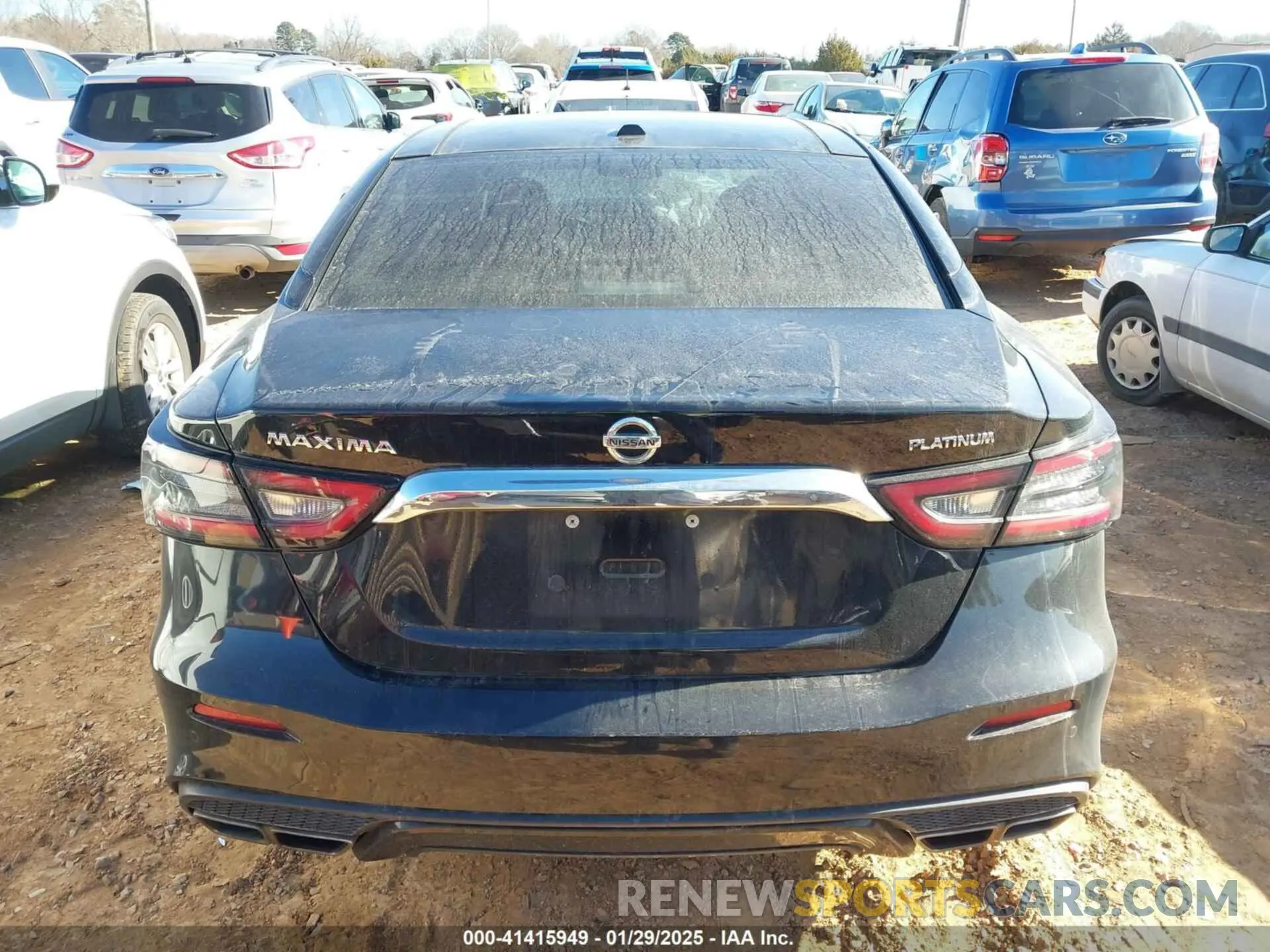 16 Photograph of a damaged car 1N4AA6AV4KC363424 NISSAN MAXIMA 2019