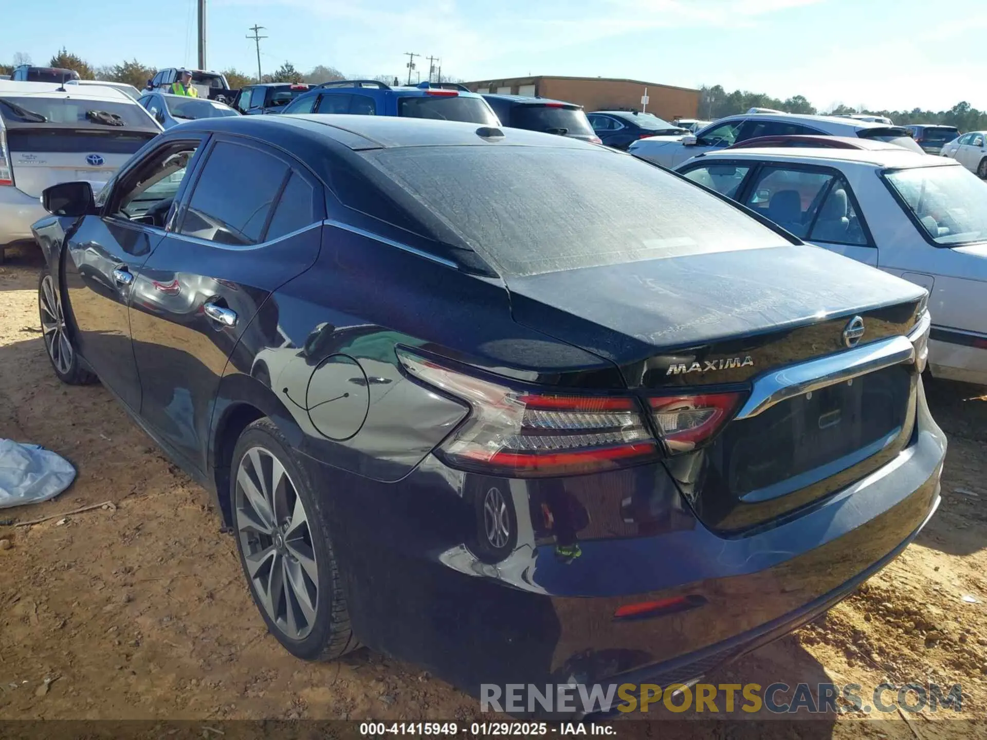3 Photograph of a damaged car 1N4AA6AV4KC363424 NISSAN MAXIMA 2019
