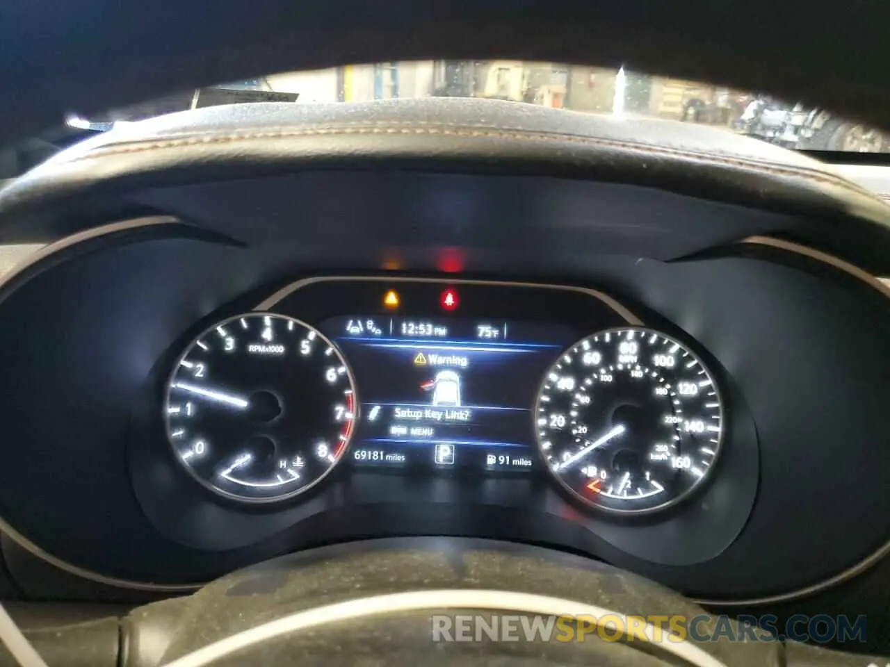 9 Photograph of a damaged car 1N4AA6AV4KC373872 NISSAN MAXIMA 2019