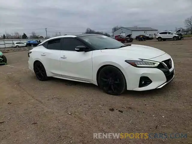 11 Photograph of a damaged car 1N4AA6AV4KC376867 NISSAN MAXIMA 2019