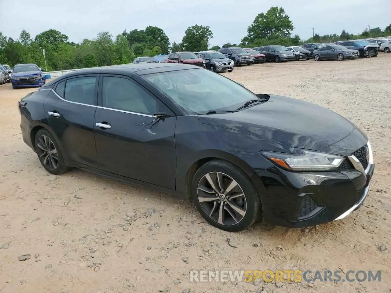 4 Photograph of a damaged car 1N4AA6AV5KC366719 NISSAN MAXIMA 2019