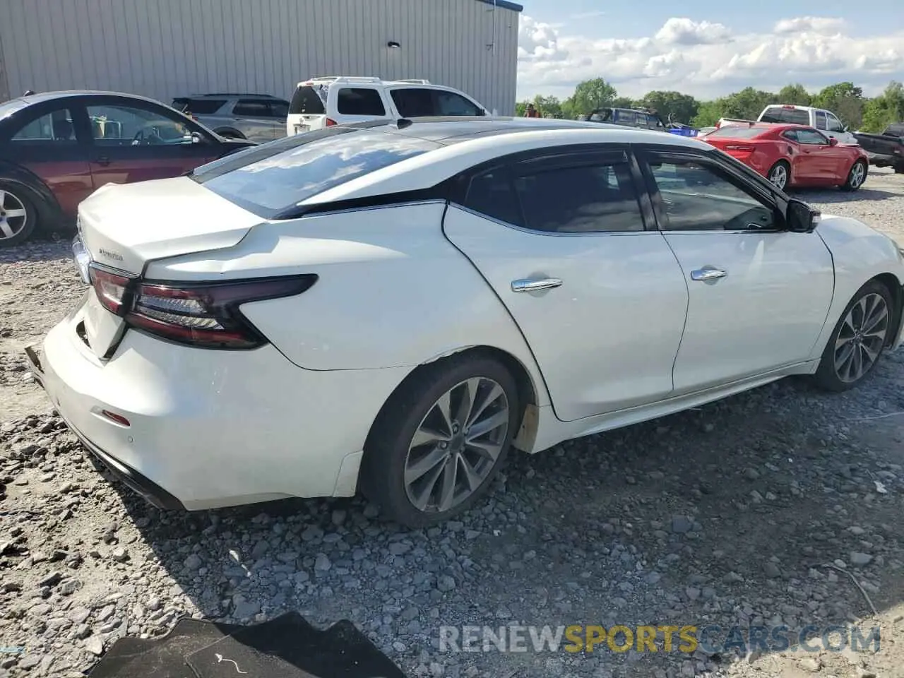3 Photograph of a damaged car 1N4AA6AV5KC375016 NISSAN MAXIMA 2019