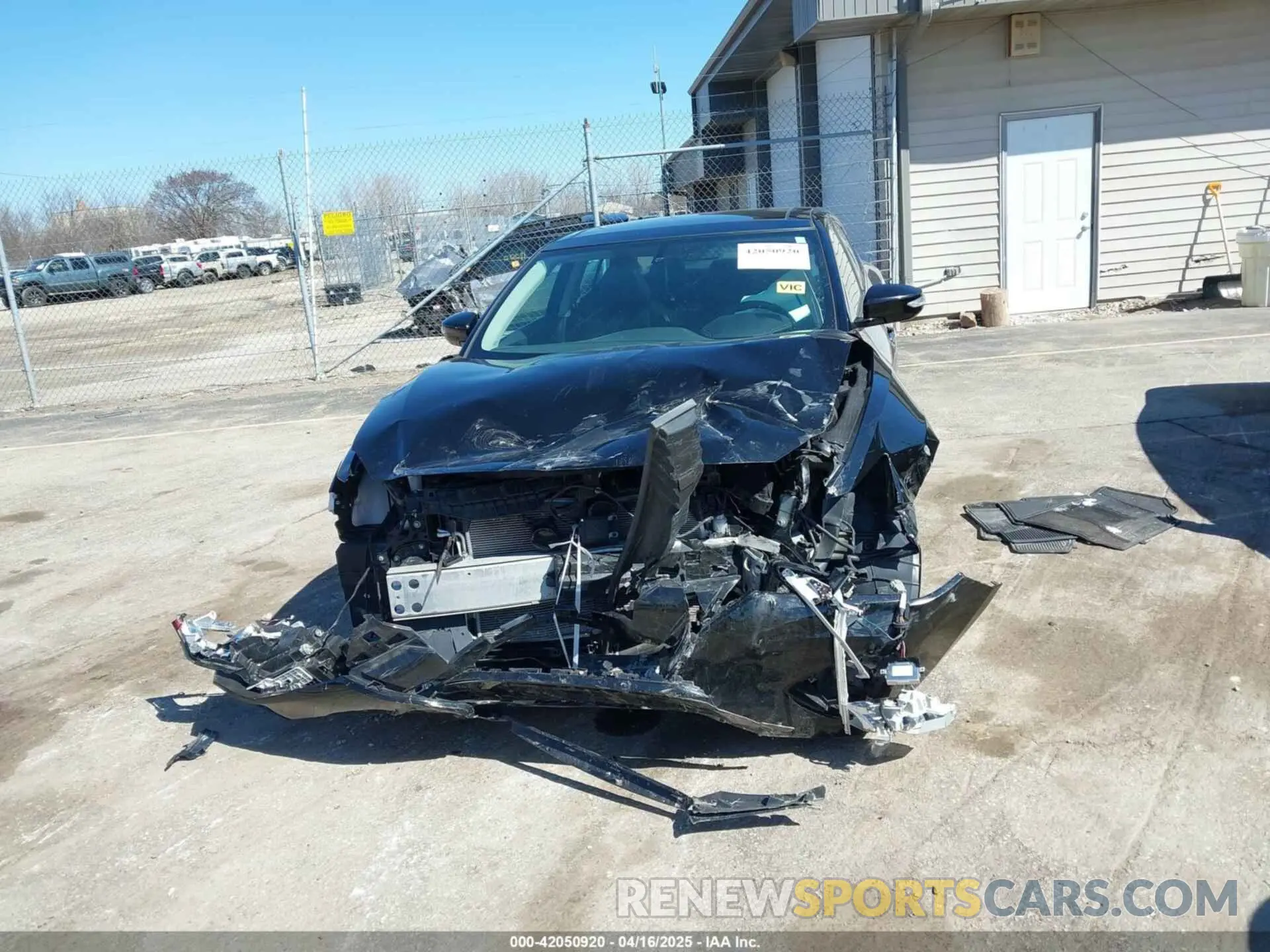 11 Photograph of a damaged car 1N4AA6AV5KC376053 NISSAN MAXIMA 2019