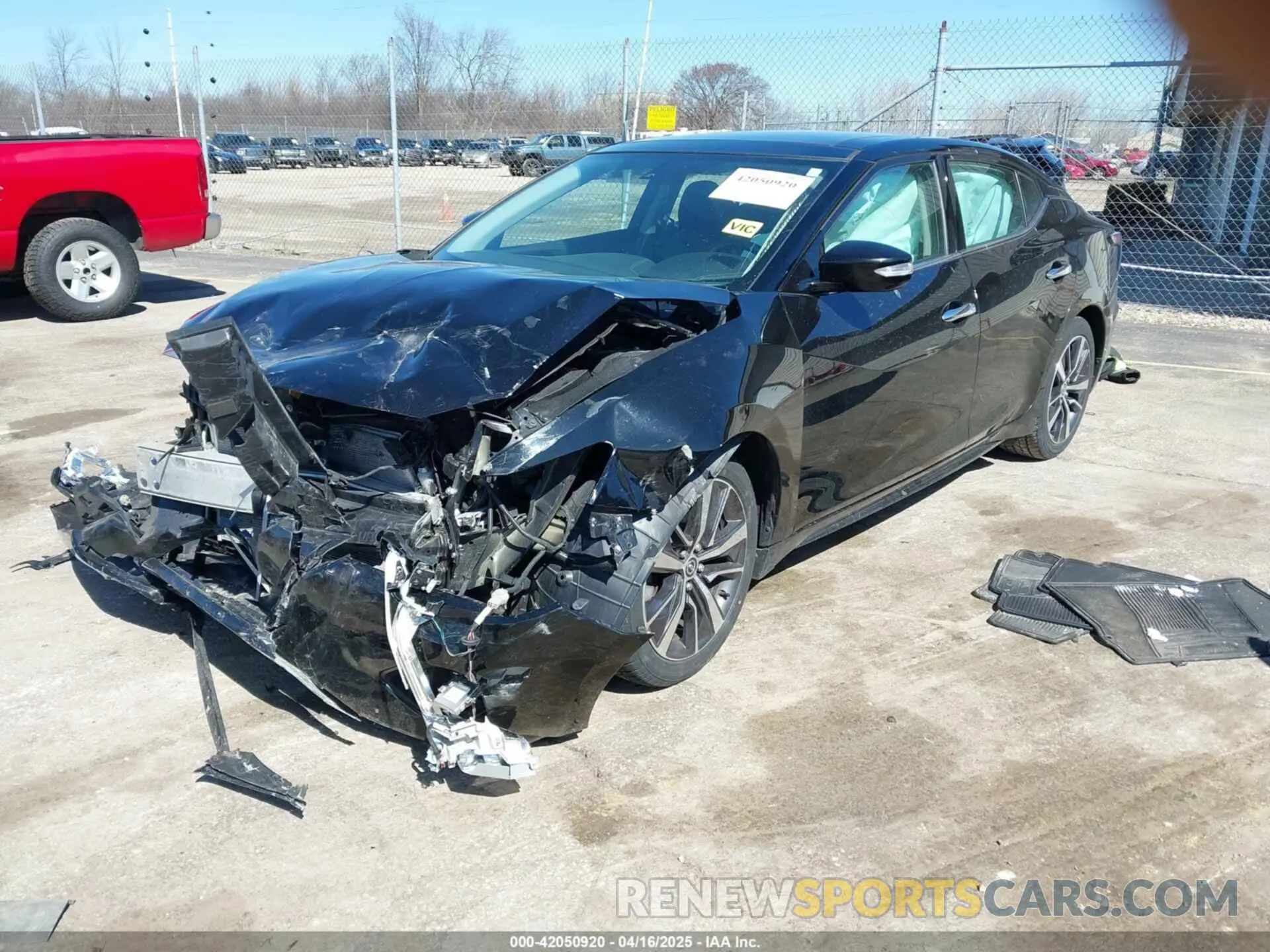 2 Photograph of a damaged car 1N4AA6AV5KC376053 NISSAN MAXIMA 2019