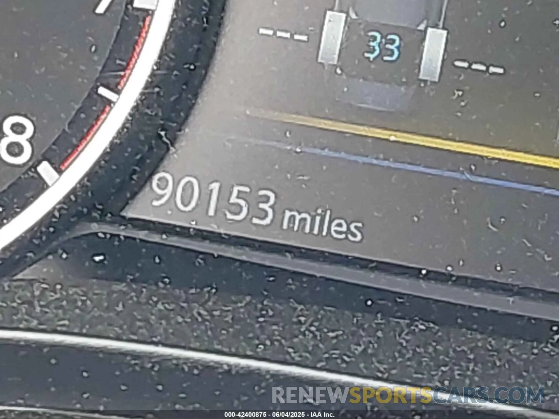 16 Photograph of a damaged car 1N4AA6AV5KC381057 NISSAN MAXIMA 2019