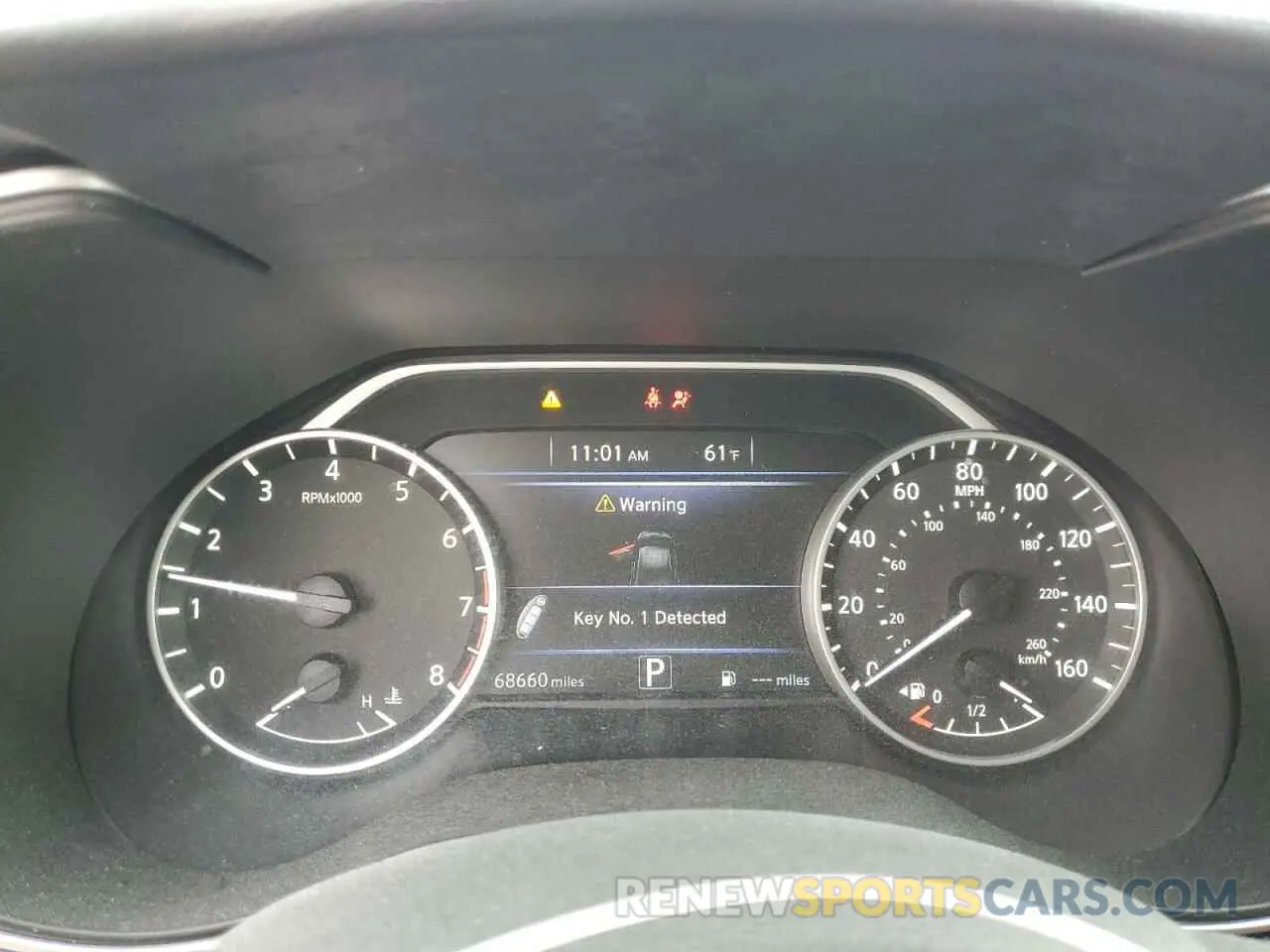 9 Photograph of a damaged car 1N4AA6AV5KC383584 NISSAN MAXIMA 2019