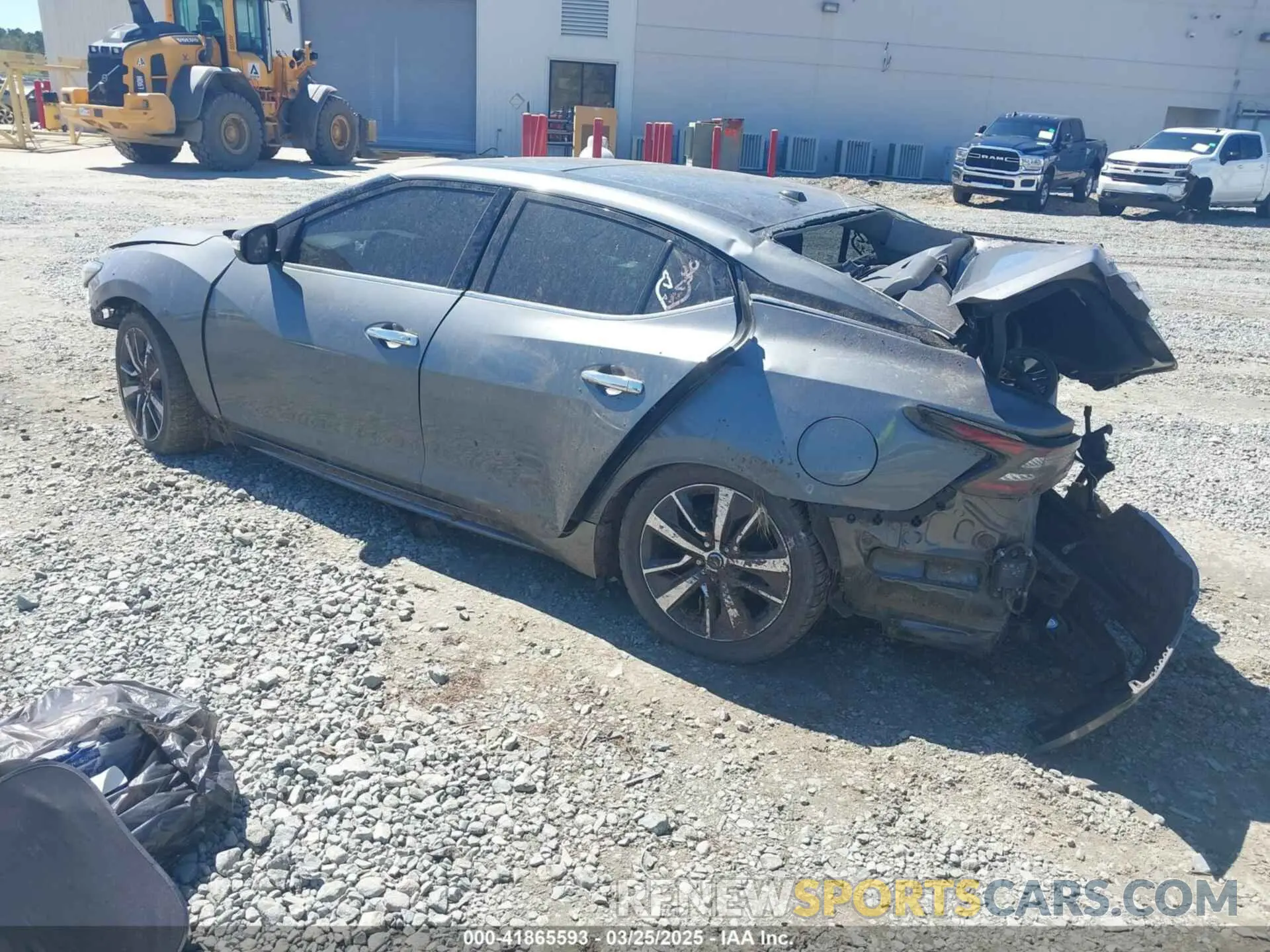 3 Photograph of a damaged car 1N4AA6AV6KC364994 NISSAN MAXIMA 2019
