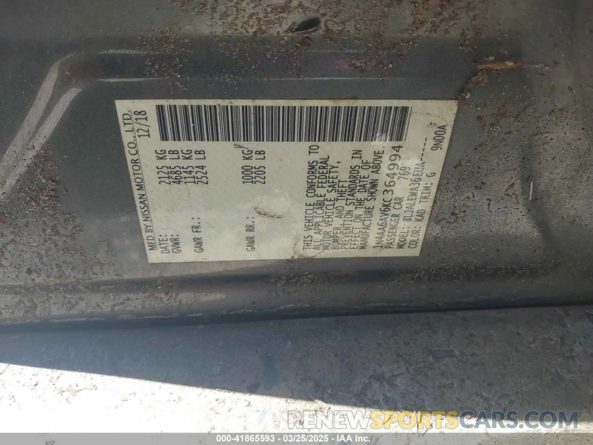 9 Photograph of a damaged car 1N4AA6AV6KC364994 NISSAN MAXIMA 2019