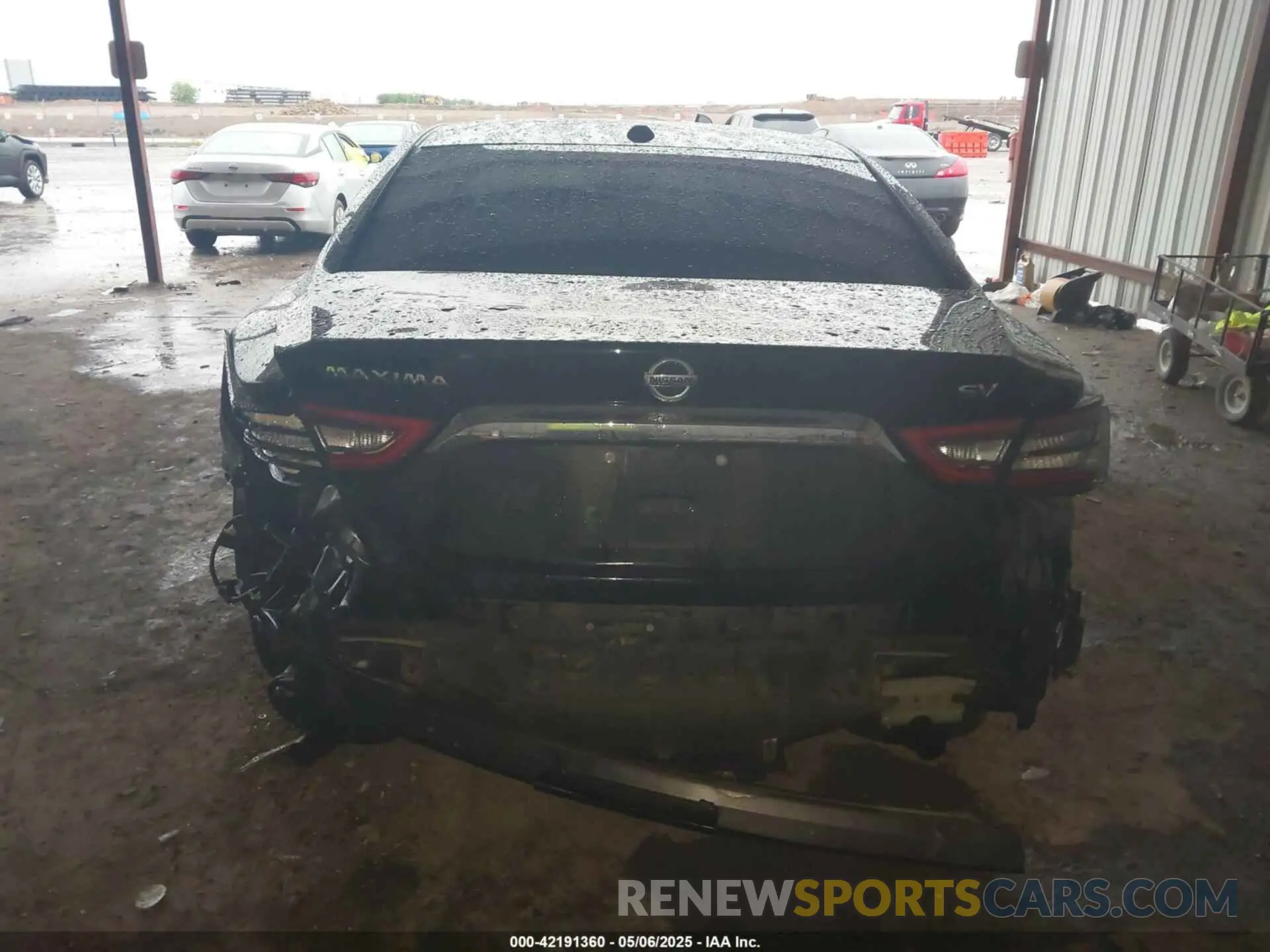 16 Photograph of a damaged car 1N4AA6AV6KC365031 NISSAN MAXIMA 2019