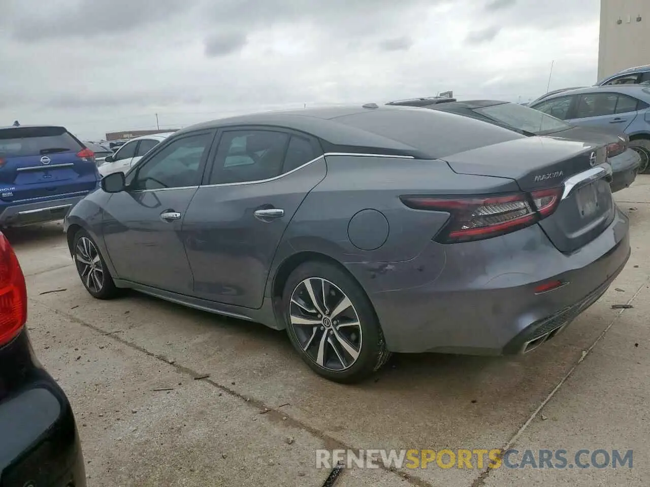 2 Photograph of a damaged car 1N4AA6AV6KC371590 NISSAN MAXIMA 2019