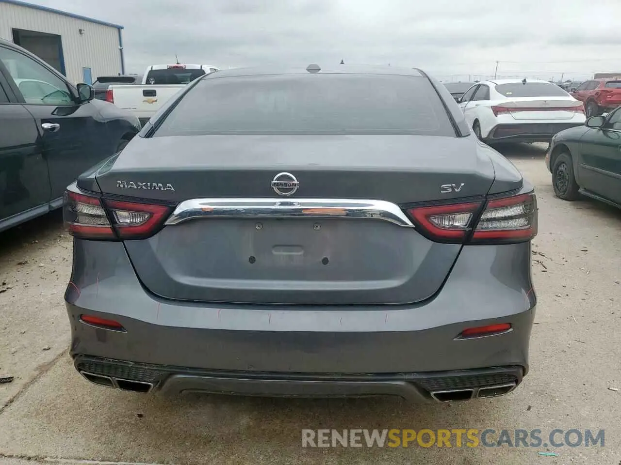 6 Photograph of a damaged car 1N4AA6AV6KC371590 NISSAN MAXIMA 2019