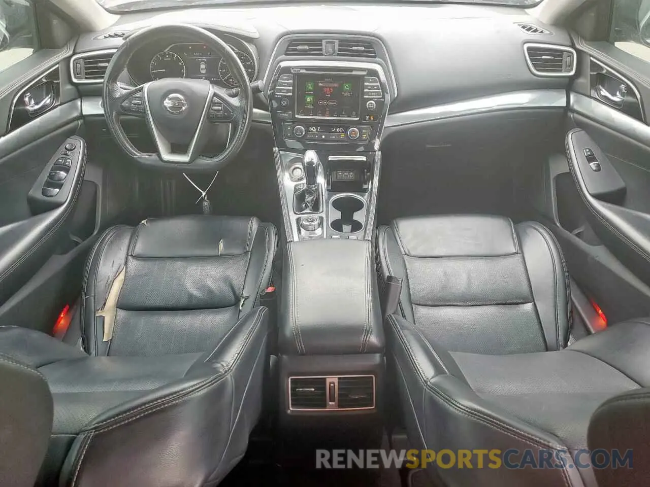 8 Photograph of a damaged car 1N4AA6AV6KC371590 NISSAN MAXIMA 2019