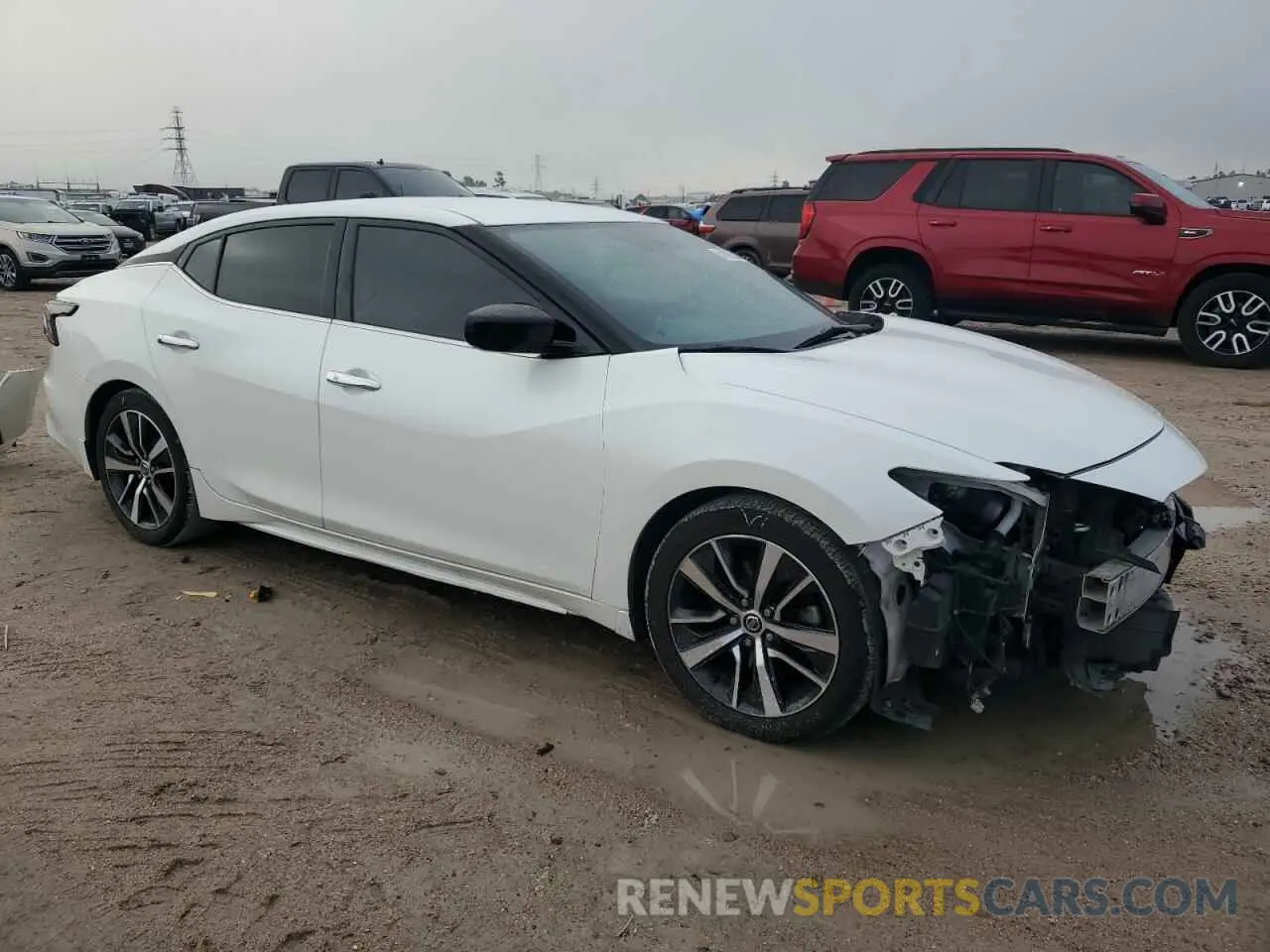 4 Photograph of a damaged car 1N4AA6AV6KC378197 NISSAN MAXIMA 2019