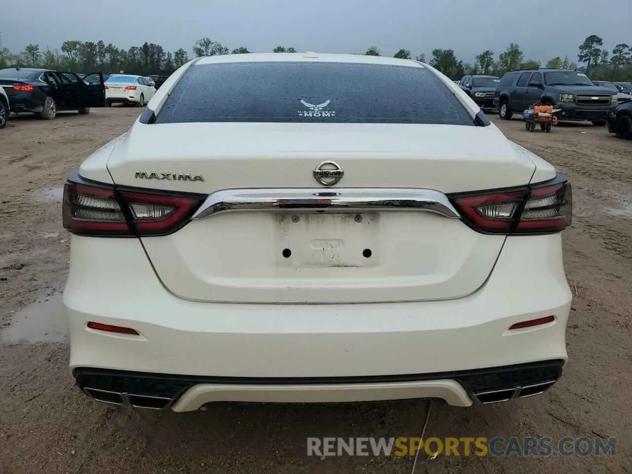 6 Photograph of a damaged car 1N4AA6AV6KC378197 NISSAN MAXIMA 2019