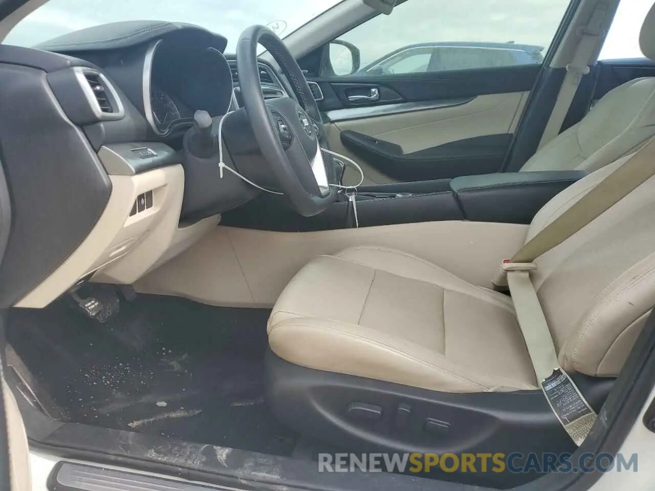 7 Photograph of a damaged car 1N4AA6AV6KC380788 NISSAN MAXIMA 2019