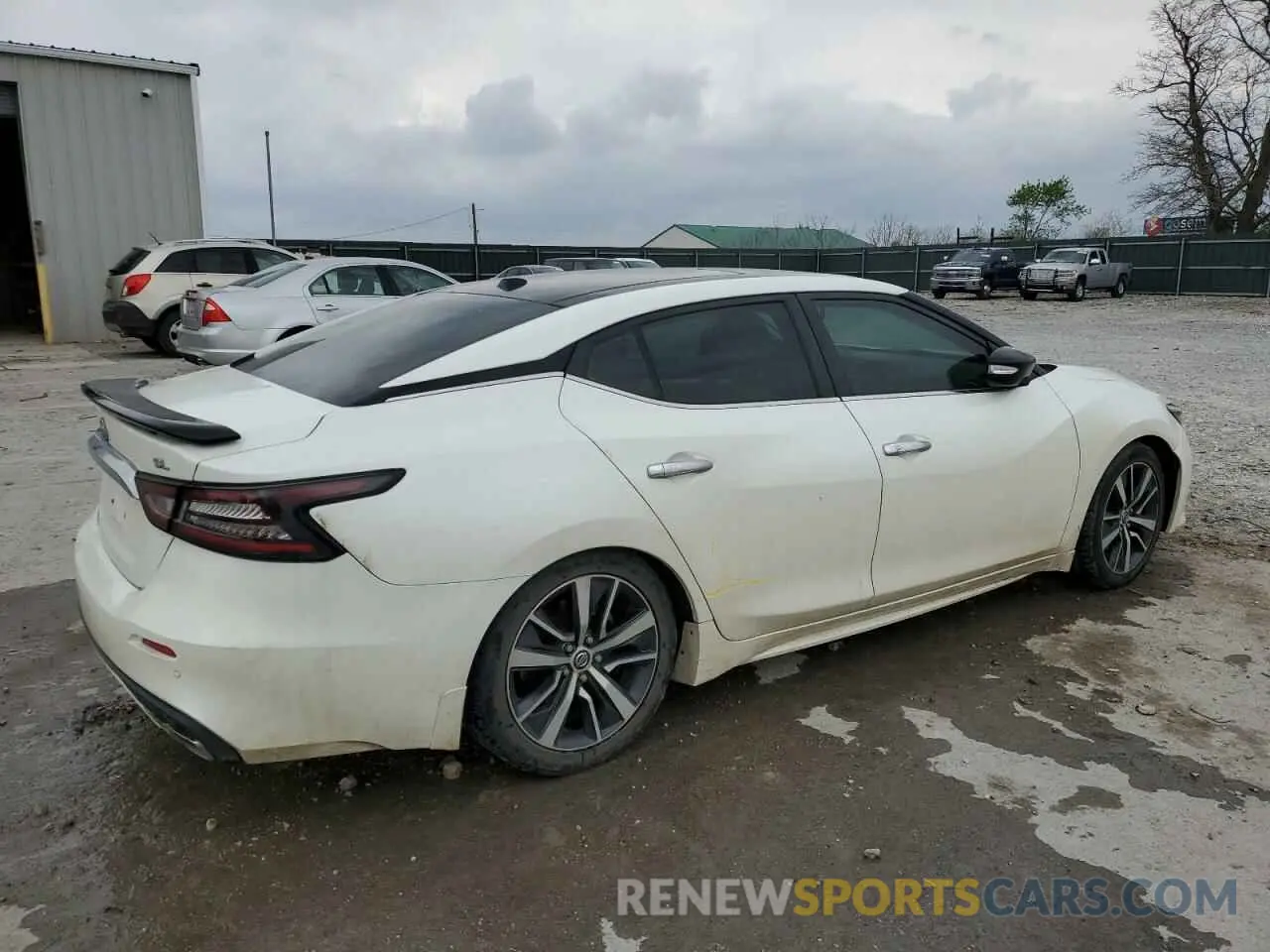 3 Photograph of a damaged car 1N4AA6AV7KC372540 NISSAN MAXIMA 2019
