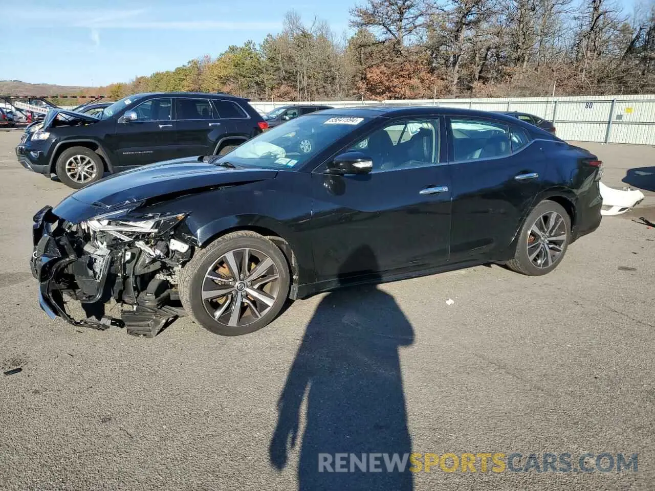 1 Photograph of a damaged car 1N4AA6AV7KC375566 NISSAN MAXIMA 2019