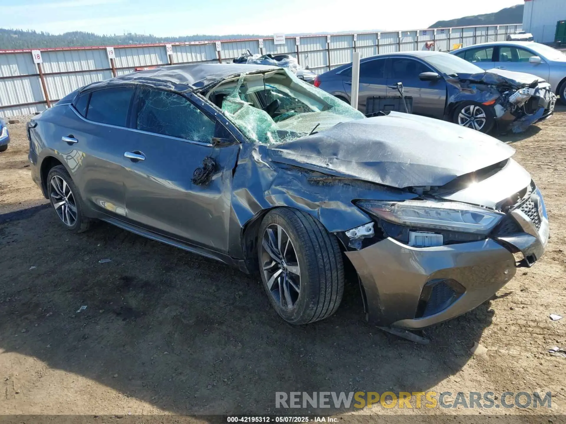 1 Photograph of a damaged car 1N4AA6AV7KC381254 NISSAN MAXIMA 2019
