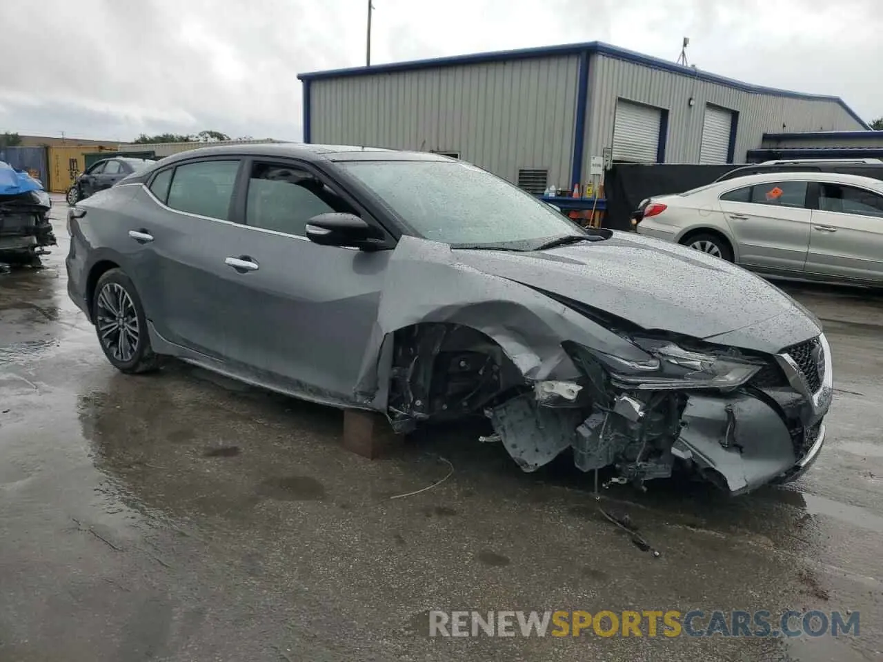 4 Photograph of a damaged car 1N4AA6AV7KC383697 NISSAN MAXIMA 2019