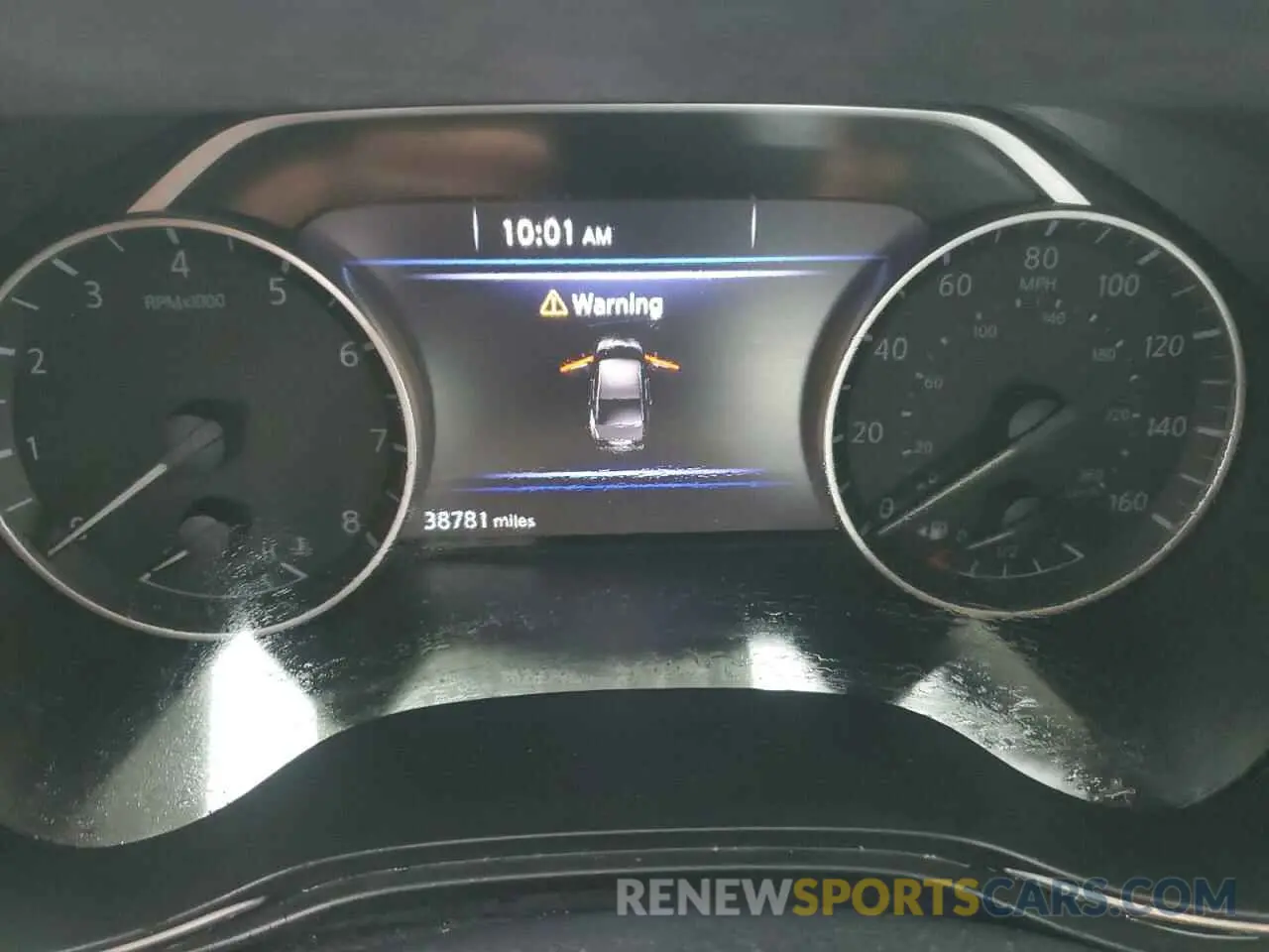 9 Photograph of a damaged car 1N4AA6AV7KC383697 NISSAN MAXIMA 2019