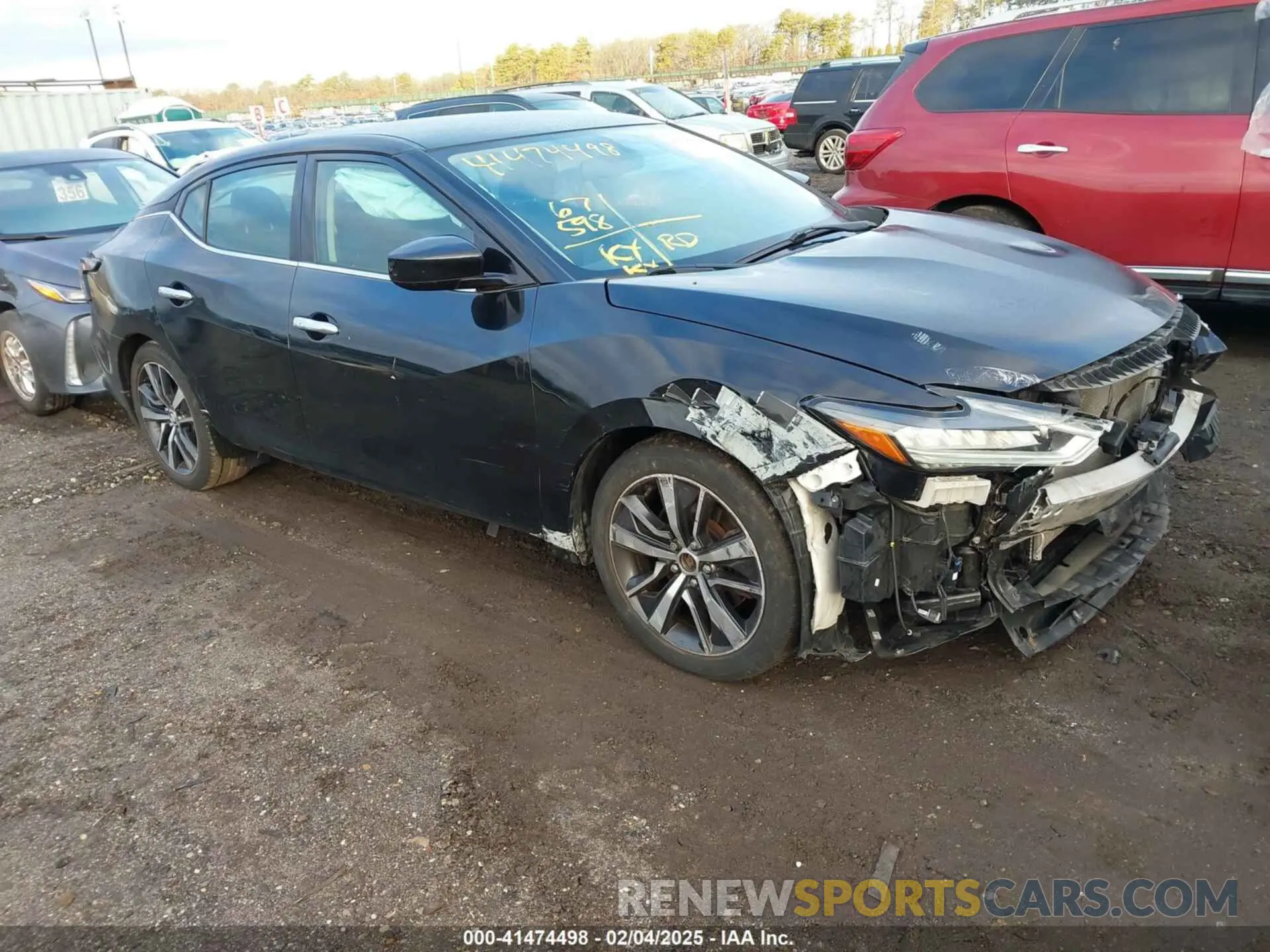 1 Photograph of a damaged car 1N4AA6AV8KC375849 NISSAN MAXIMA 2019