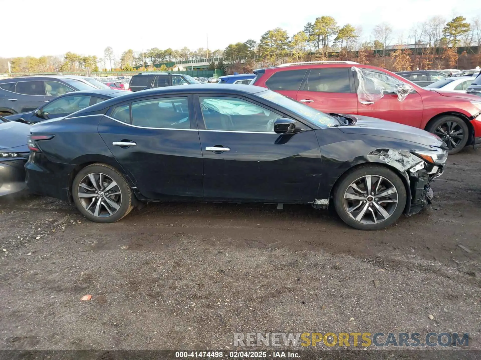 14 Photograph of a damaged car 1N4AA6AV8KC375849 NISSAN MAXIMA 2019