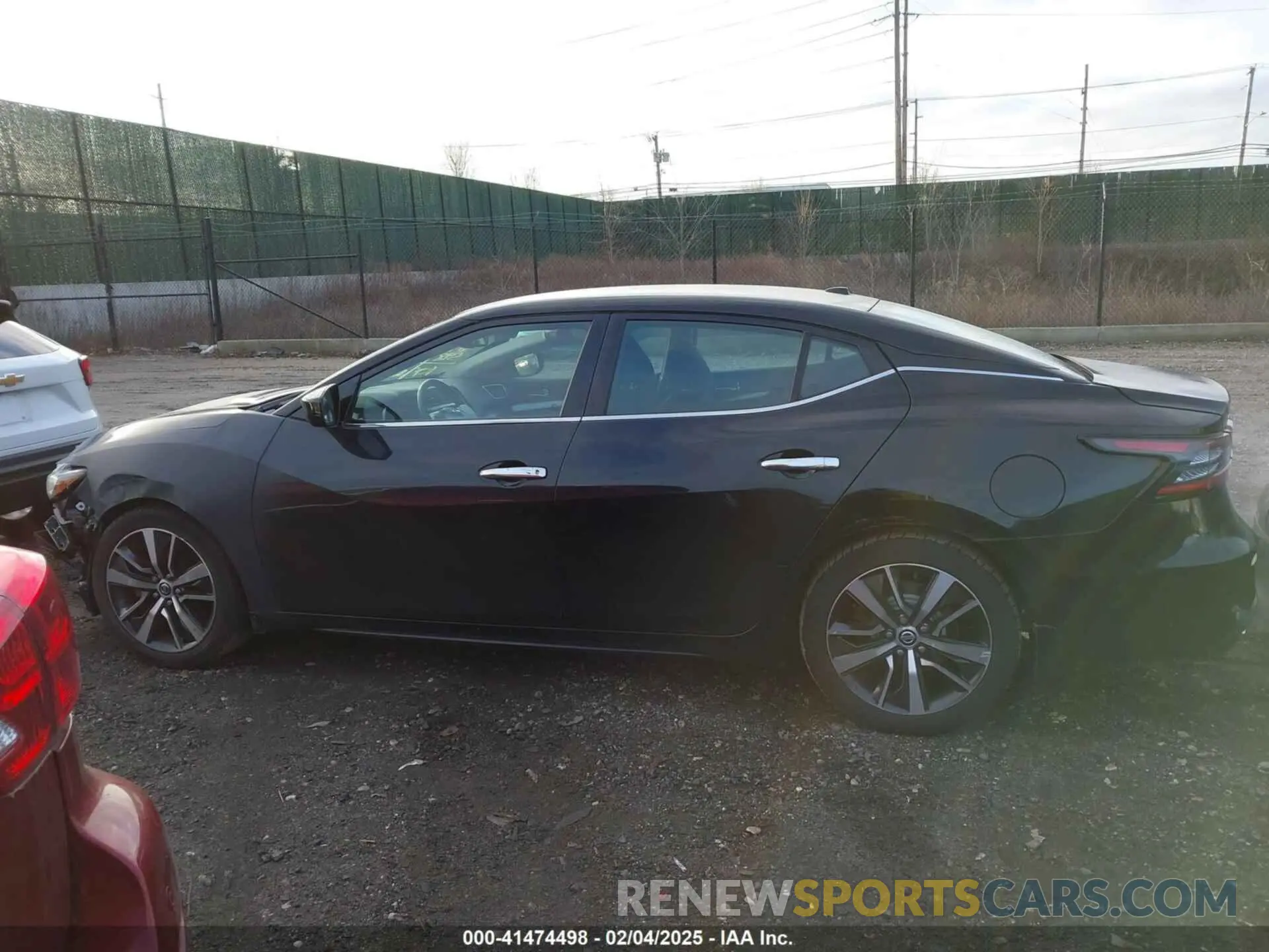 15 Photograph of a damaged car 1N4AA6AV8KC375849 NISSAN MAXIMA 2019