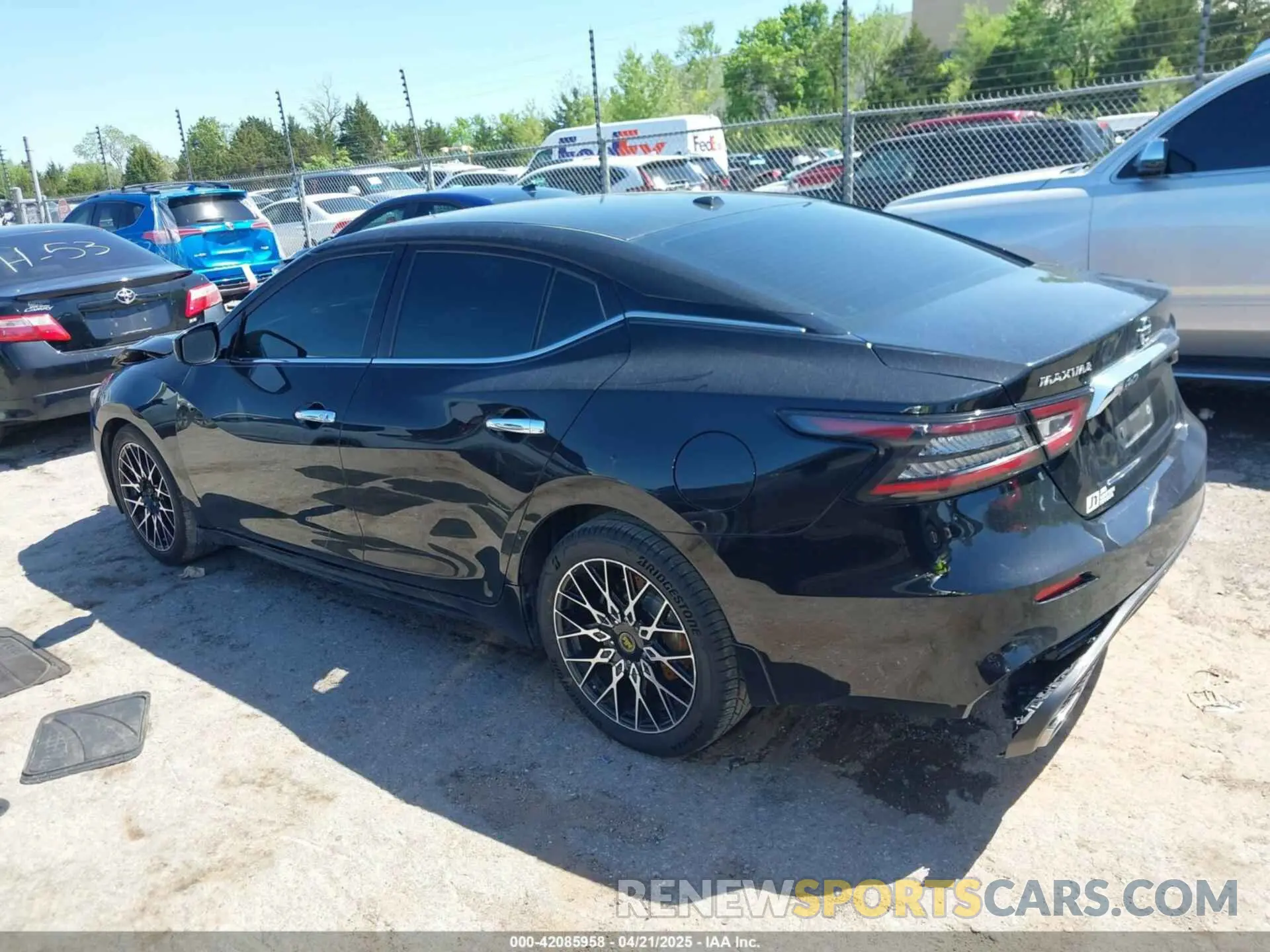 14 Photograph of a damaged car 1N4AA6AV8KC379464 NISSAN MAXIMA 2019