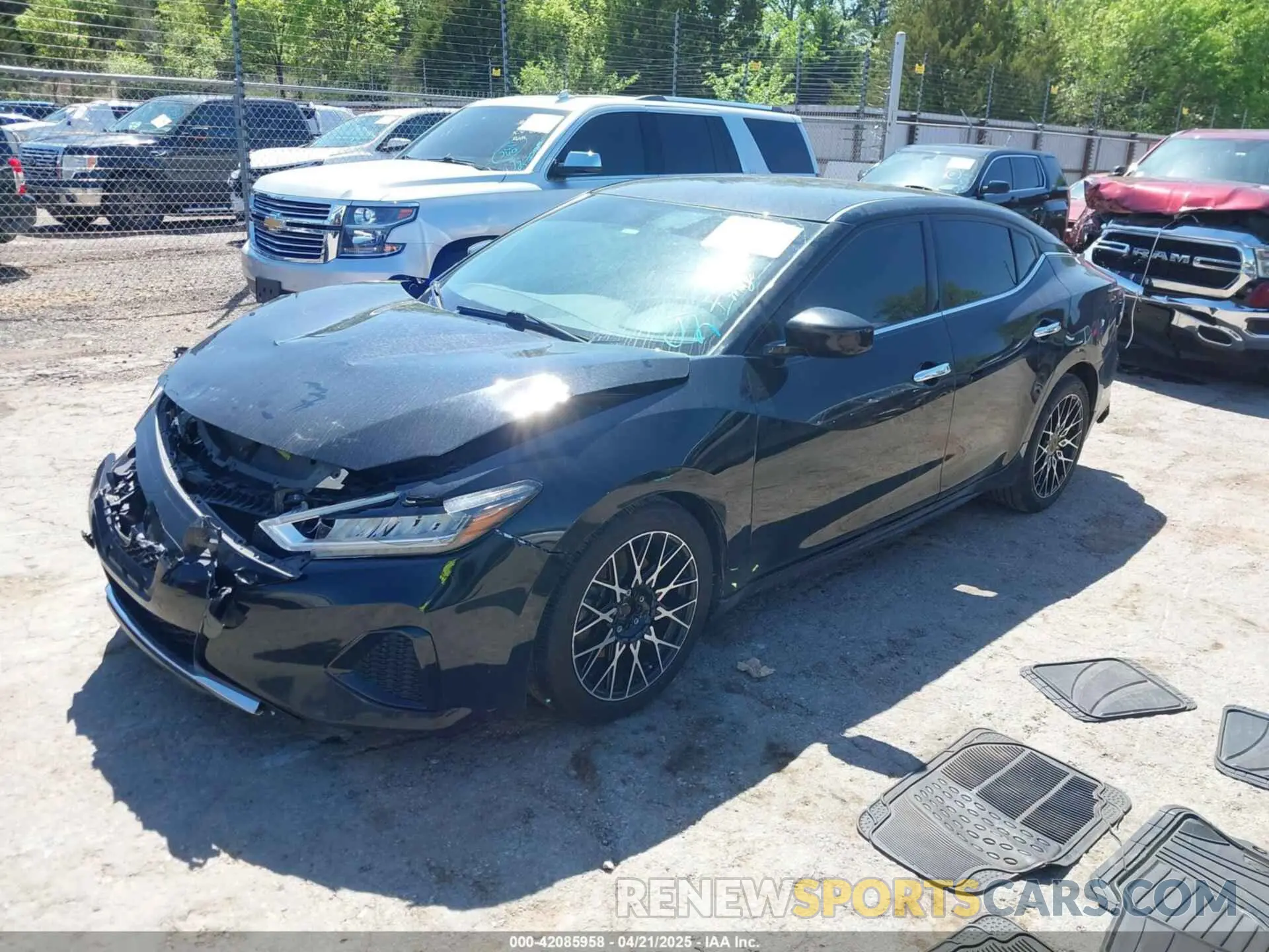 2 Photograph of a damaged car 1N4AA6AV8KC379464 NISSAN MAXIMA 2019
