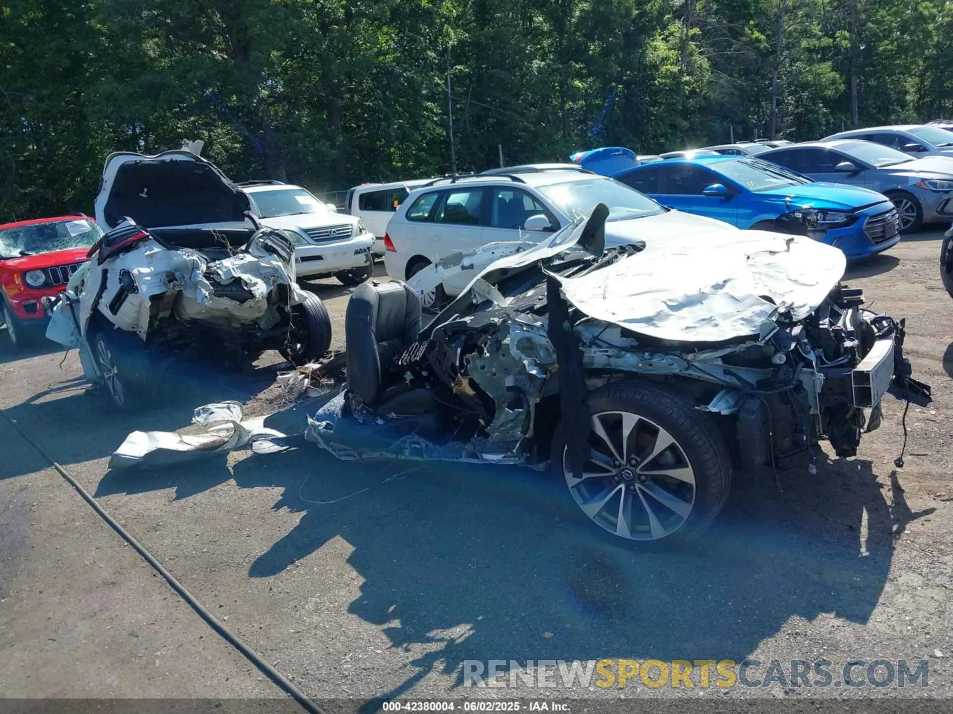 1 Photograph of a damaged car 1N4AA6AV8KC382266 NISSAN MAXIMA 2019
