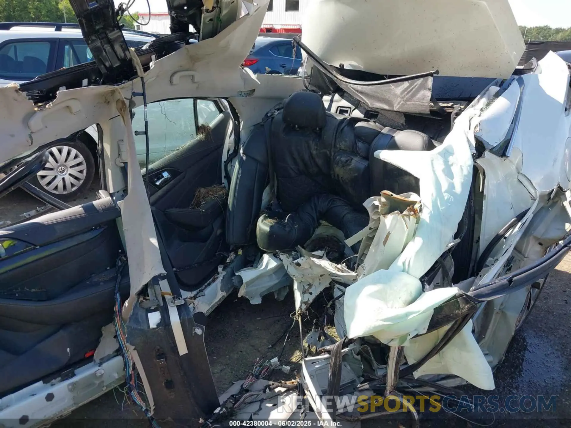 8 Photograph of a damaged car 1N4AA6AV8KC382266 NISSAN MAXIMA 2019