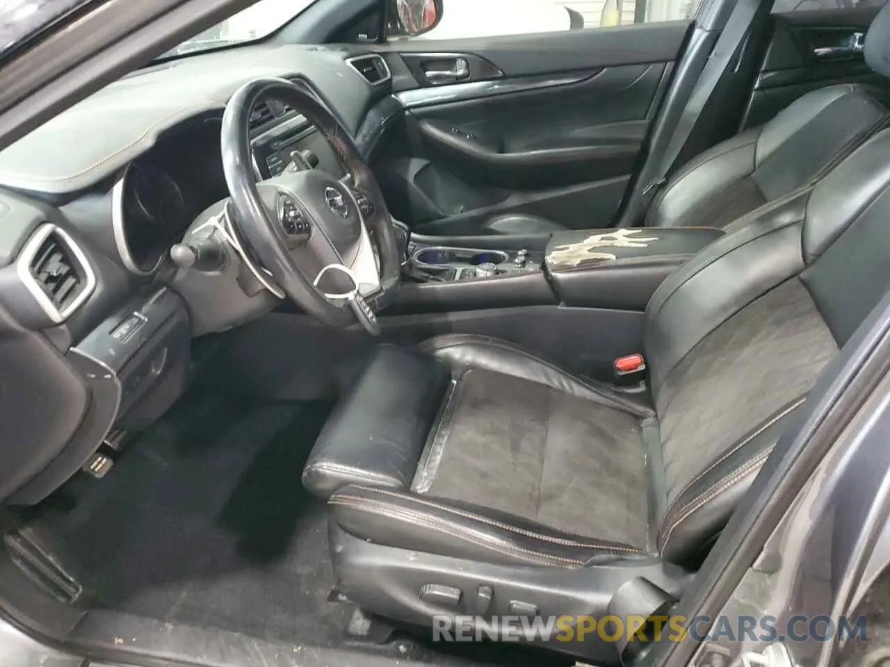 7 Photograph of a damaged car 1N4AA6AV8KC383305 NISSAN MAXIMA 2019