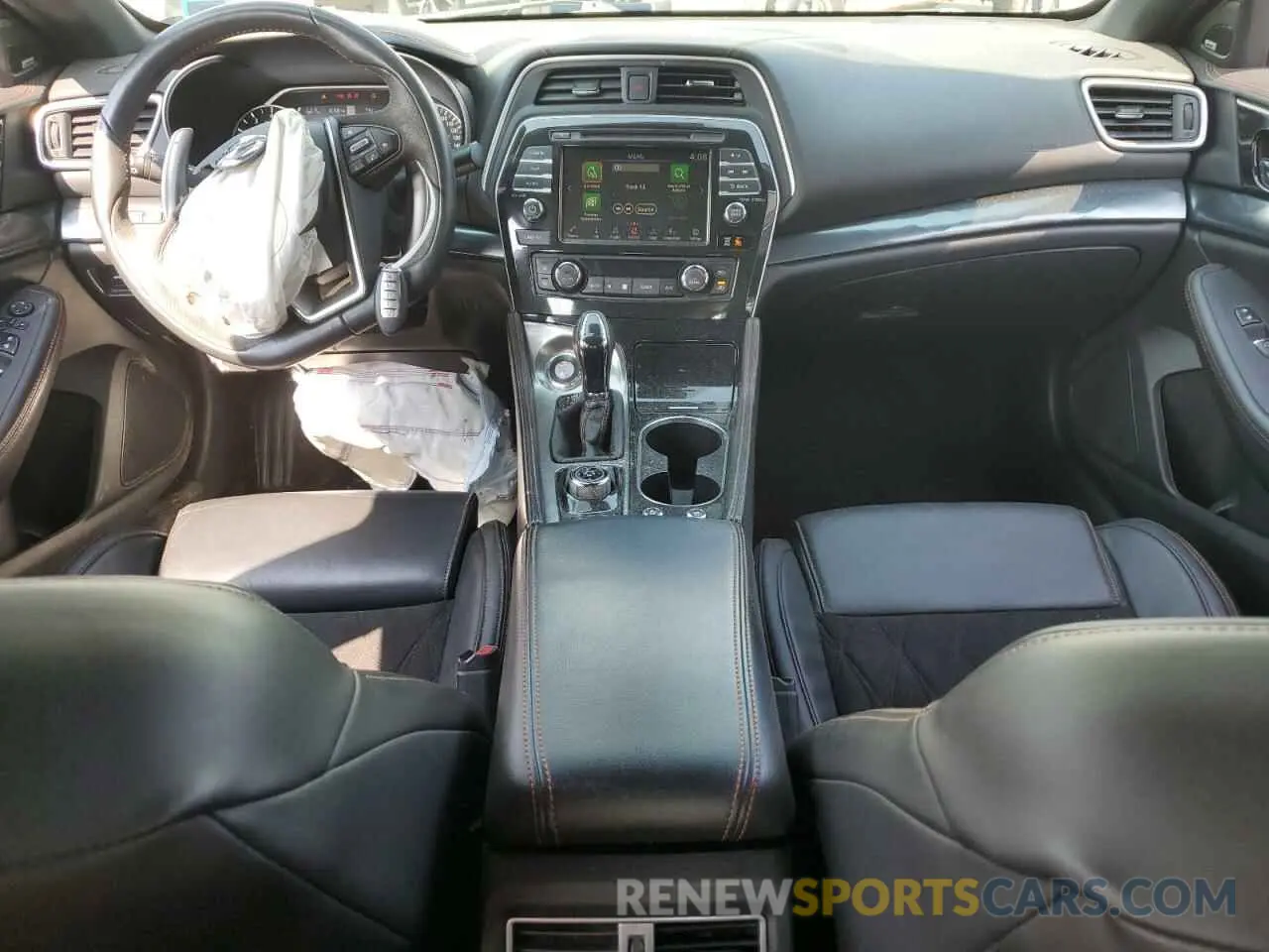 8 Photograph of a damaged car 1N4AA6AV9KC368280 NISSAN MAXIMA 2019
