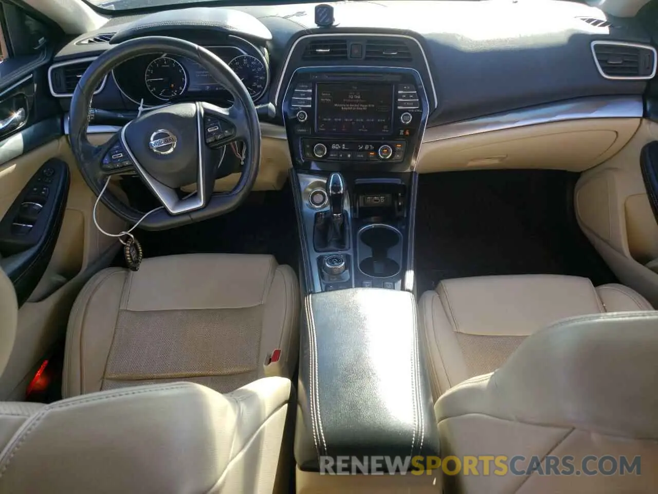 8 Photograph of a damaged car 1N4AA6AV9KC370210 NISSAN MAXIMA 2019