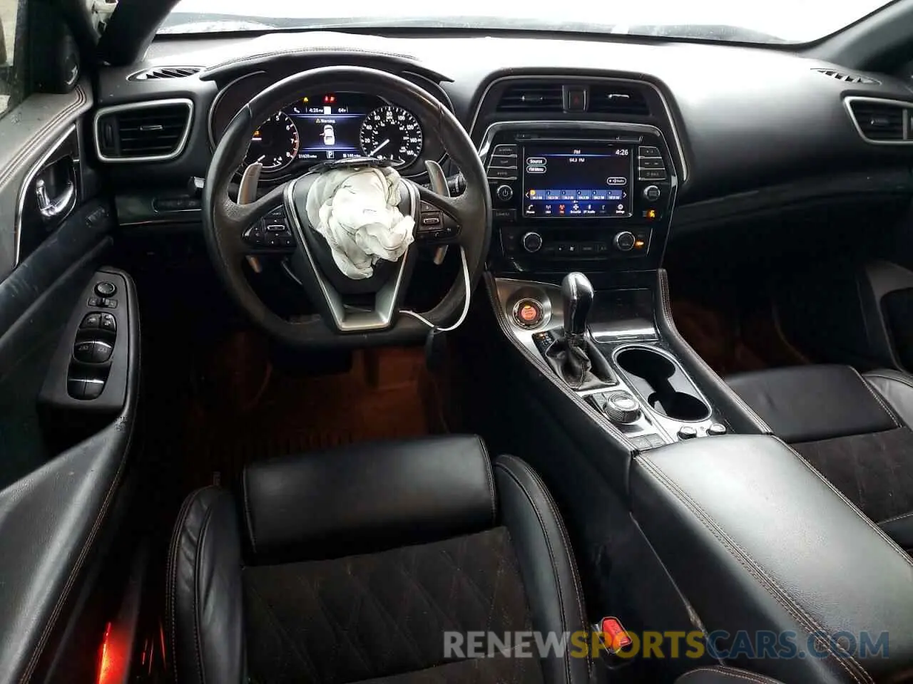 8 Photograph of a damaged car 1N4AA6AV9KC379747 NISSAN MAXIMA 2019