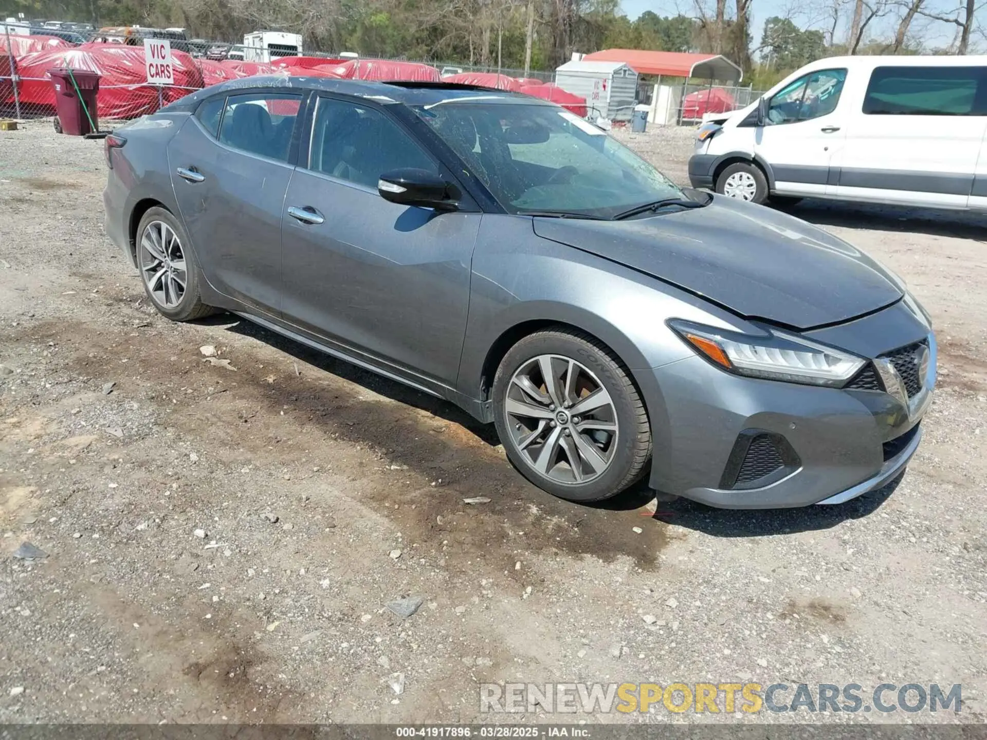1 Photograph of a damaged car 1N4AA6AV9KC379893 NISSAN MAXIMA 2019