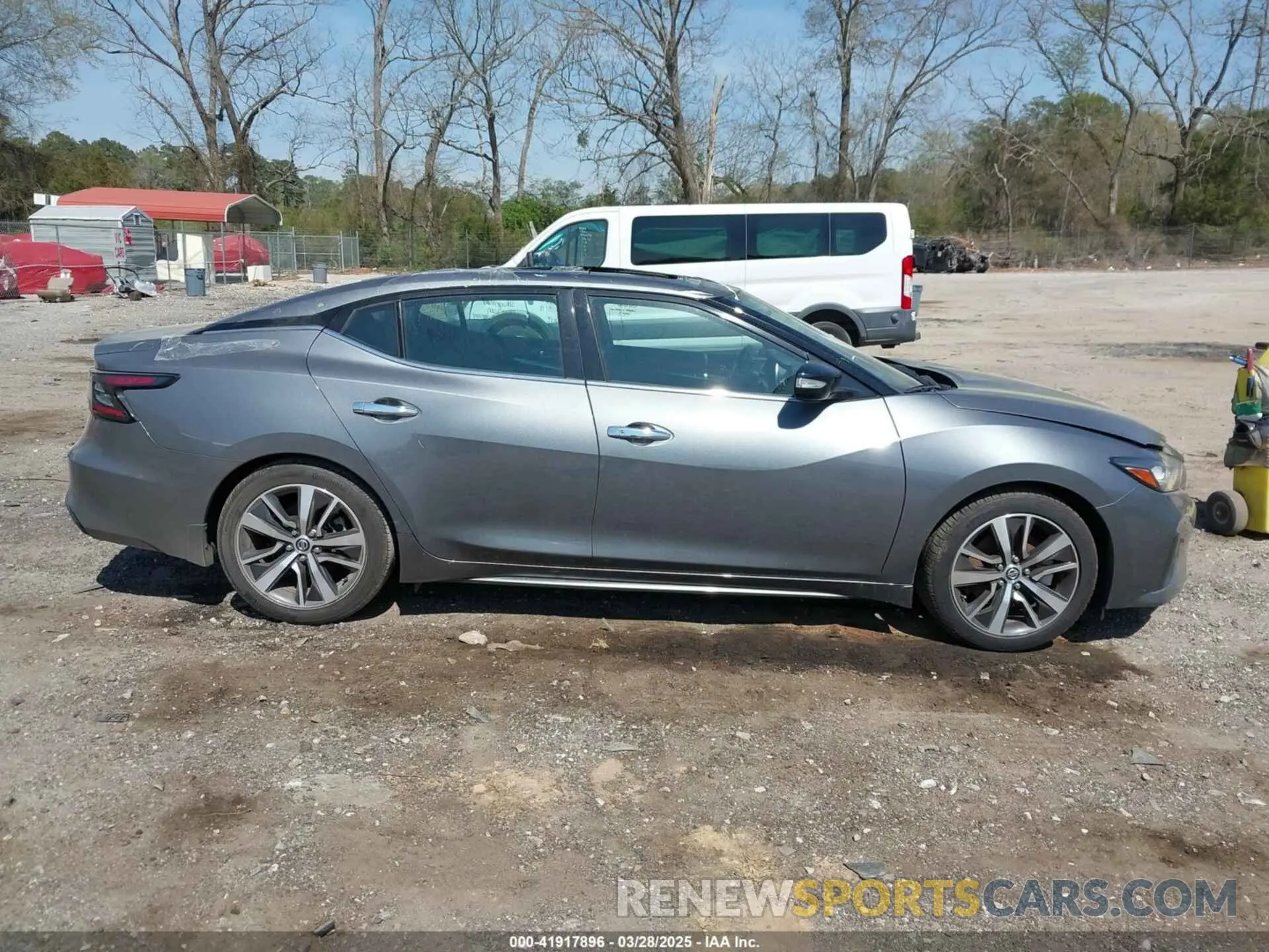13 Photograph of a damaged car 1N4AA6AV9KC379893 NISSAN MAXIMA 2019