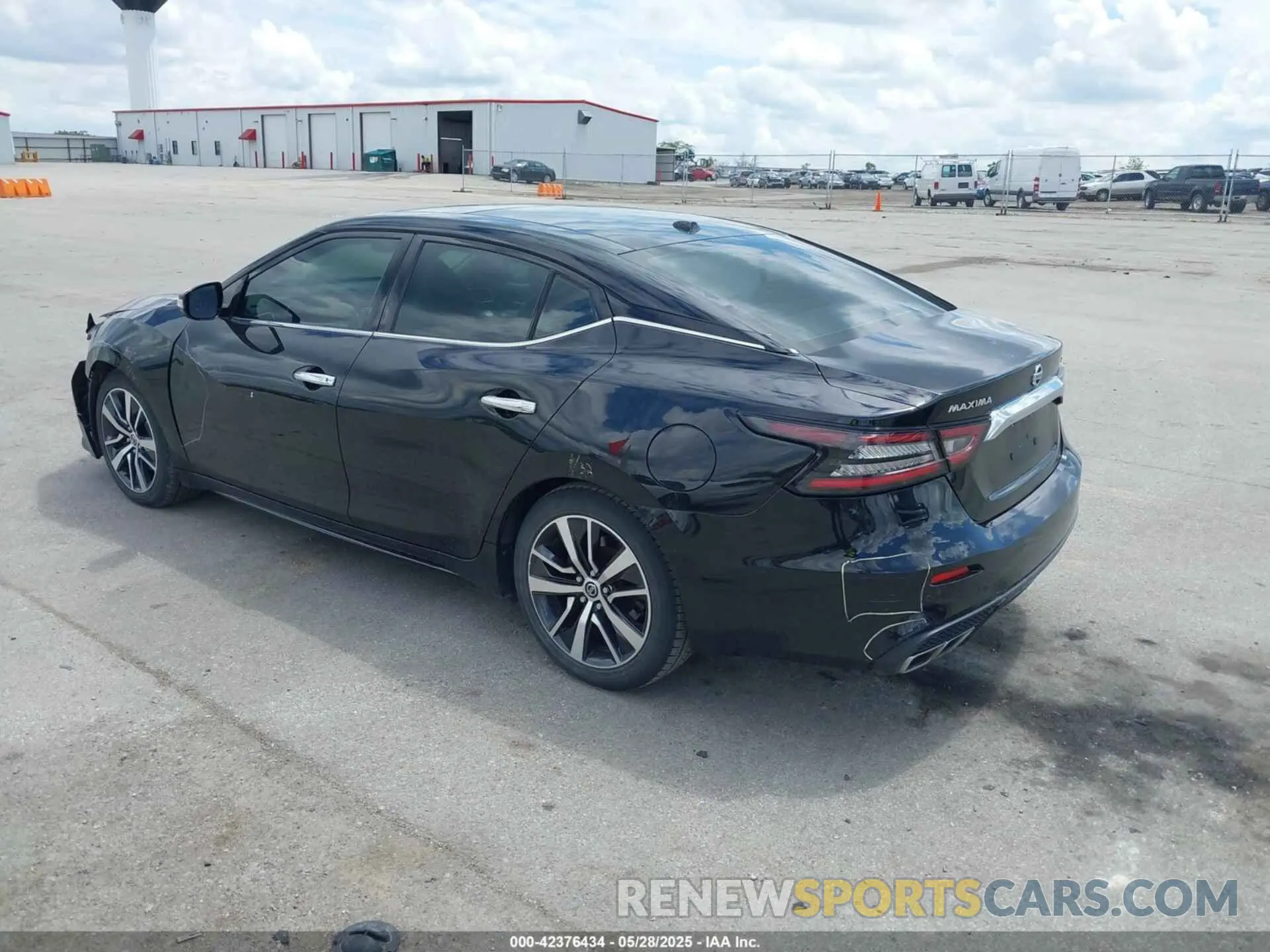 3 Photograph of a damaged car 1N4AA6AVXKC363881 NISSAN MAXIMA 2019