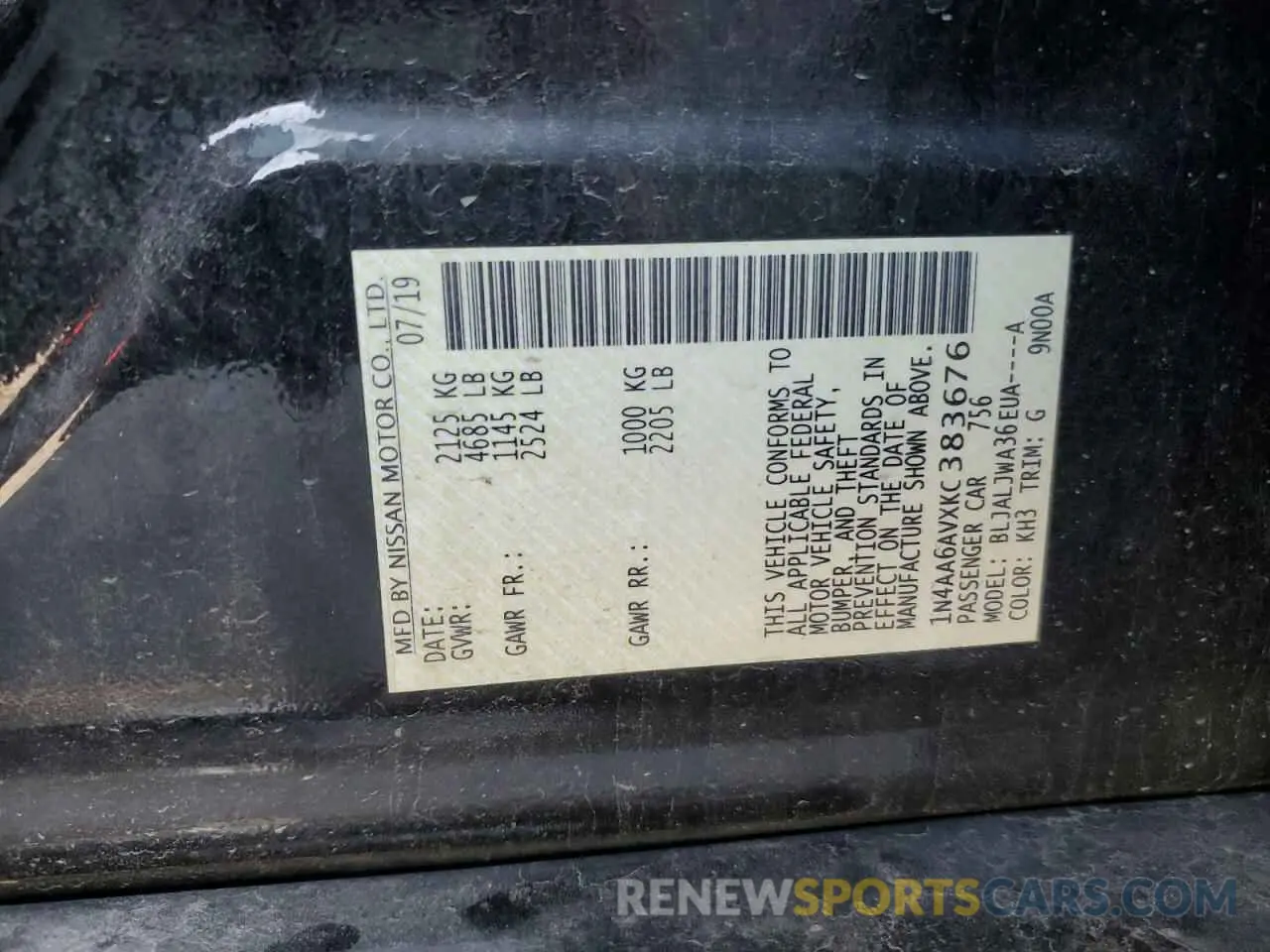 13 Photograph of a damaged car 1N4AA6AVXKC383676 NISSAN MAXIMA 2019