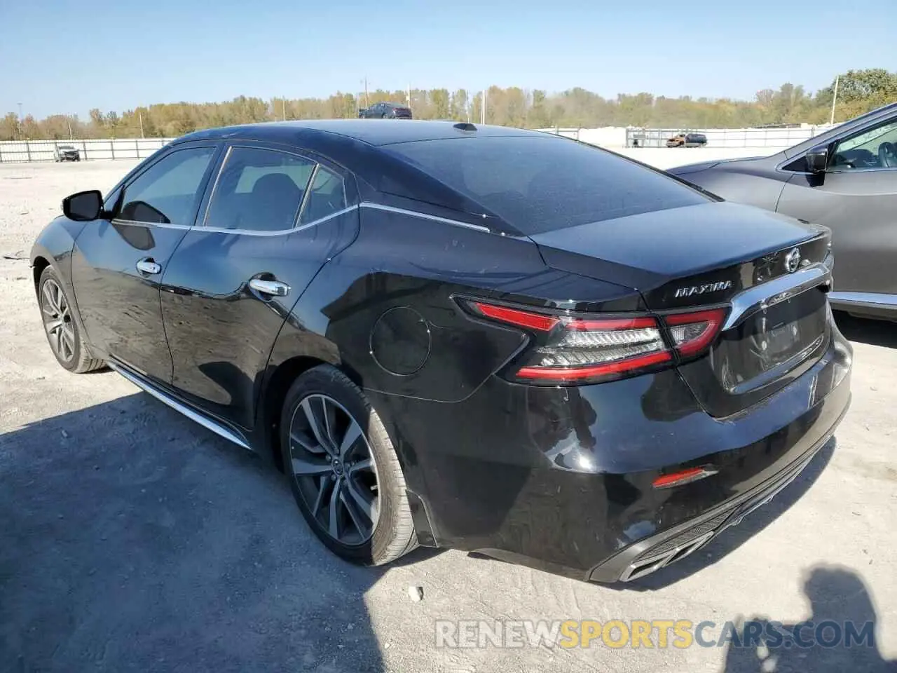 2 Photograph of a damaged car 1N4AA6AVXKC383676 NISSAN MAXIMA 2019