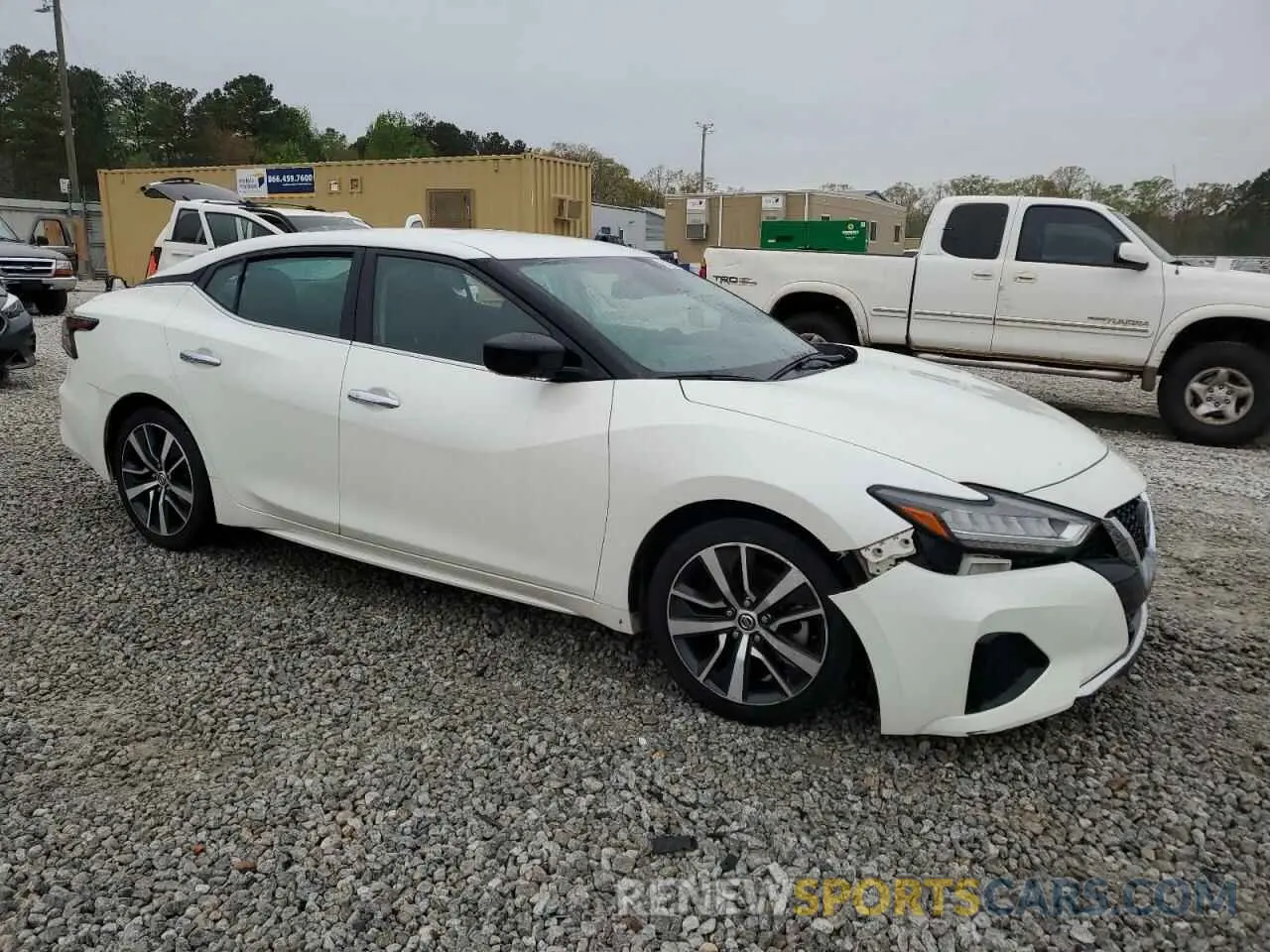 4 Photograph of a damaged car 1N4AA6BV5LC372472 NISSAN MAXIMA 2020