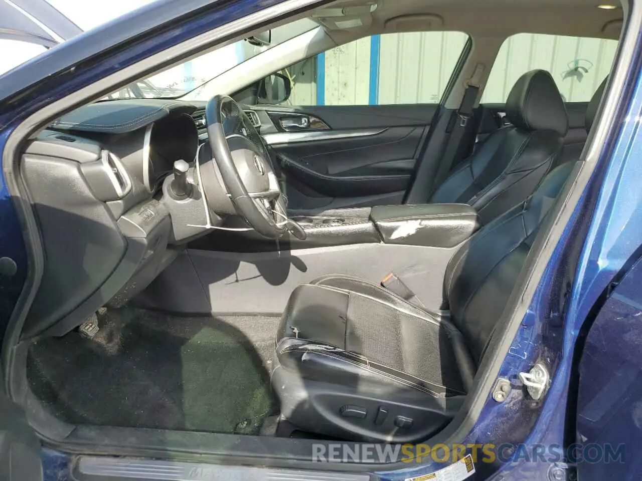 7 Photograph of a damaged car 1N4AA6CV1LC361886 NISSAN MAXIMA 2020