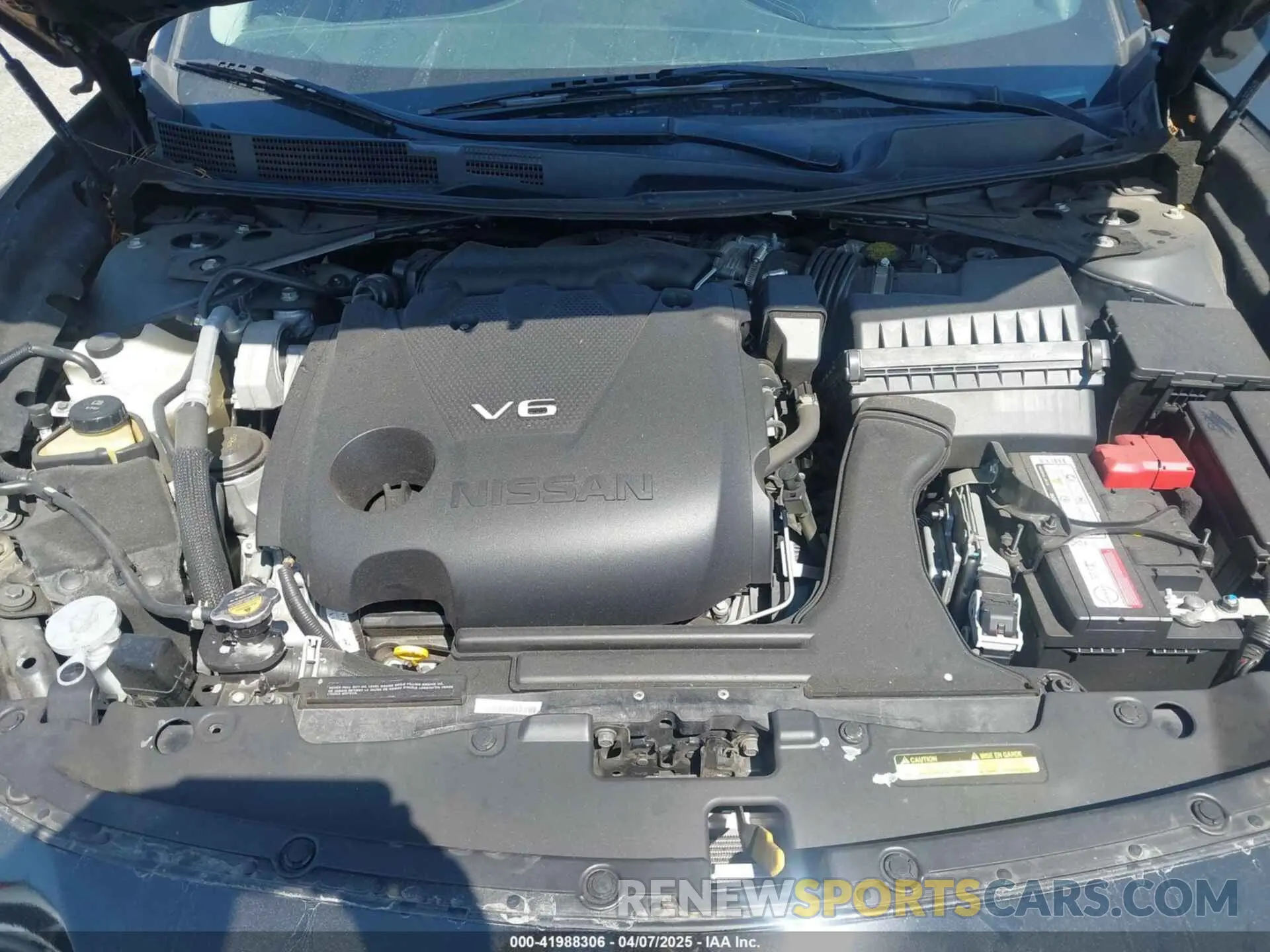 10 Photograph of a damaged car 1N4AA6CV3LC363669 NISSAN MAXIMA 2020