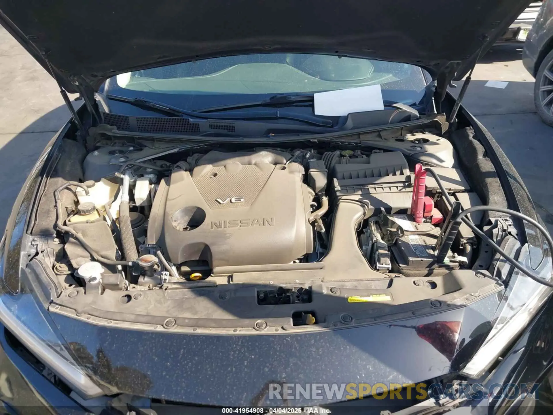 10 Photograph of a damaged car 1N4AA6CV3LC374574 NISSAN MAXIMA 2020