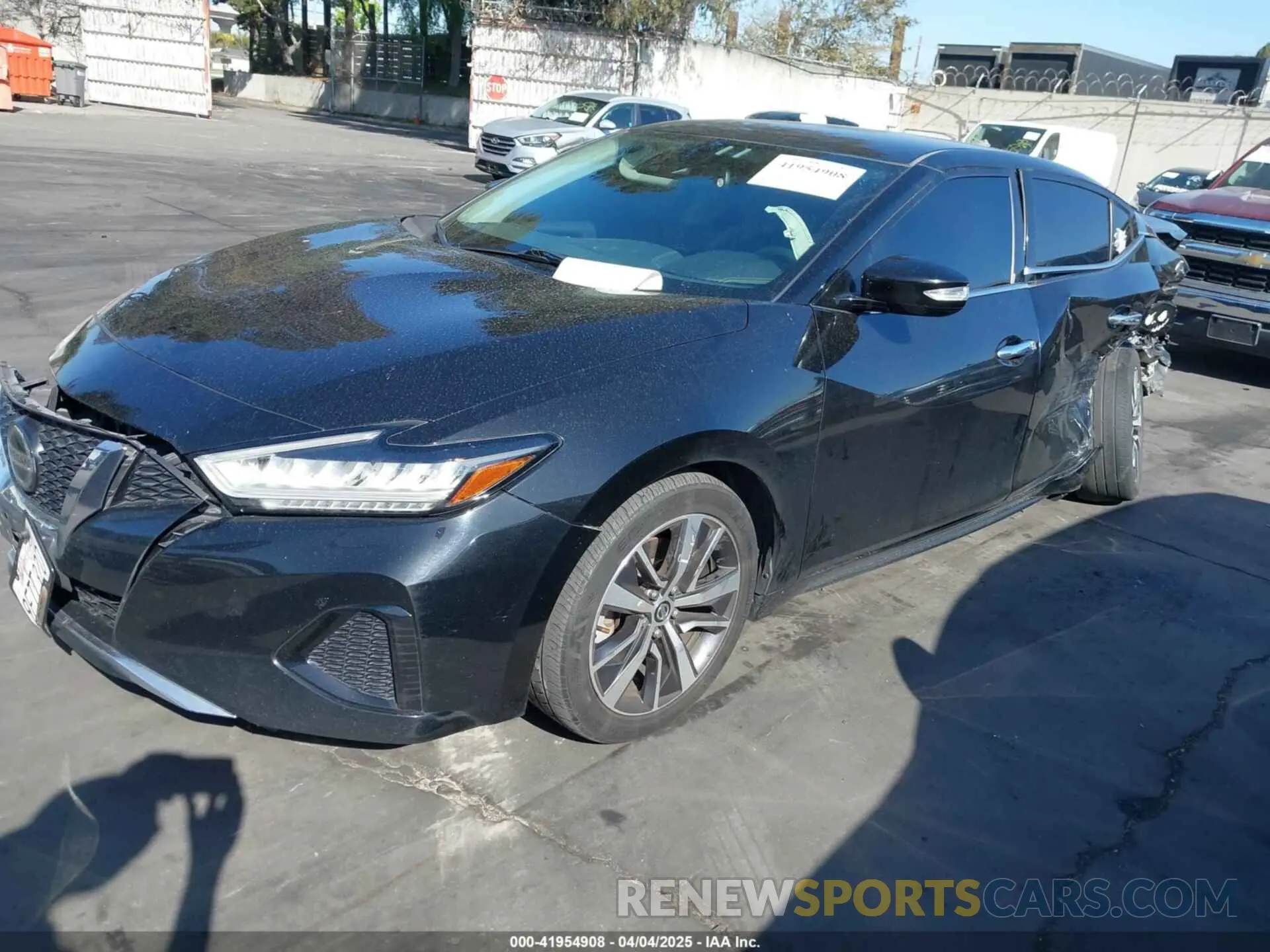 2 Photograph of a damaged car 1N4AA6CV3LC374574 NISSAN MAXIMA 2020