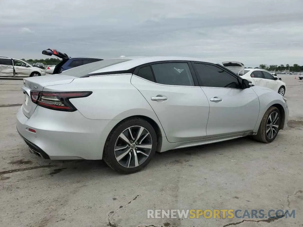 3 Photograph of a damaged car 1N4AA6CV5LC364175 NISSAN MAXIMA 2020