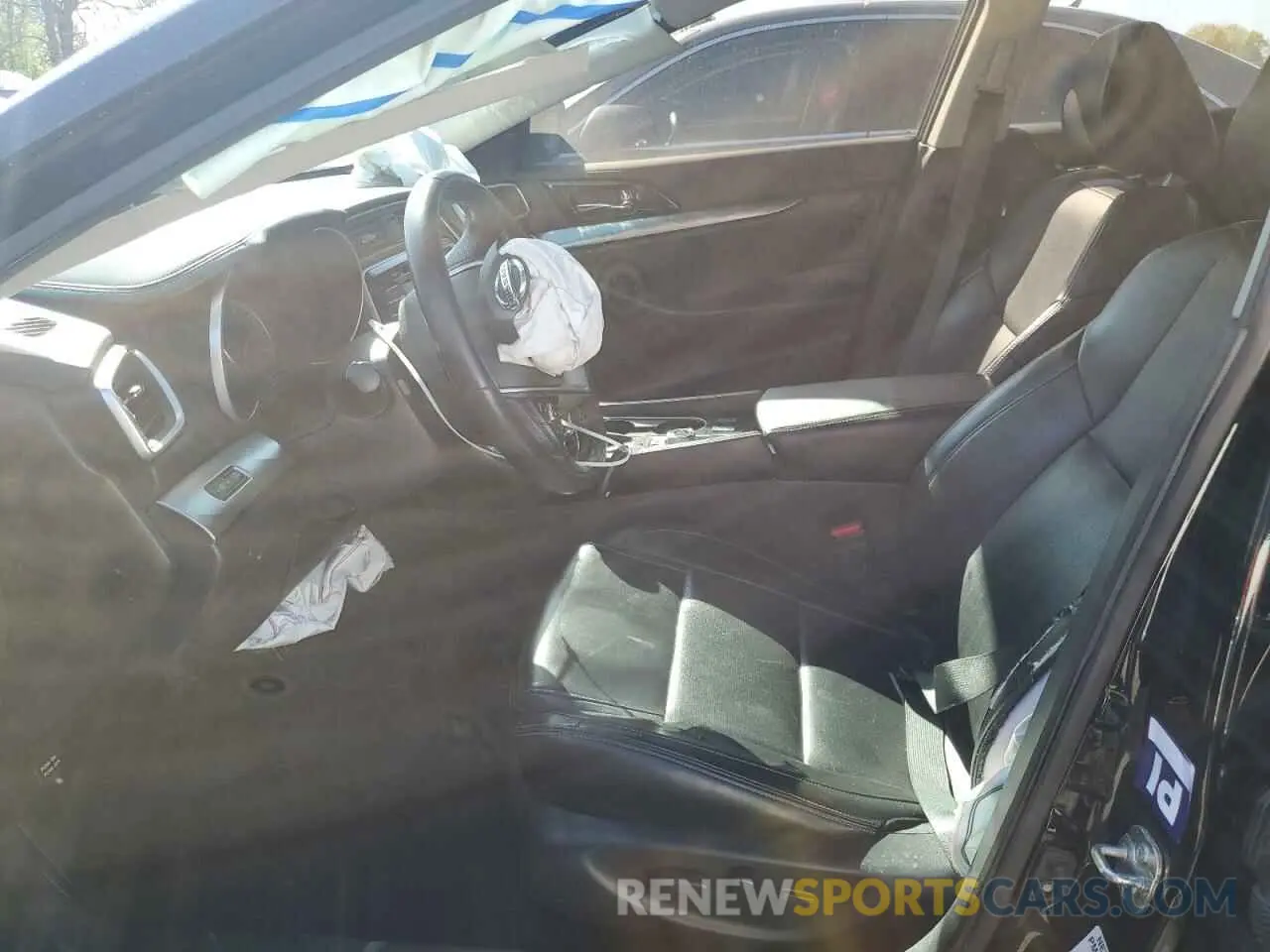 7 Photograph of a damaged car 1N4AA6CV6LC367280 NISSAN MAXIMA 2020