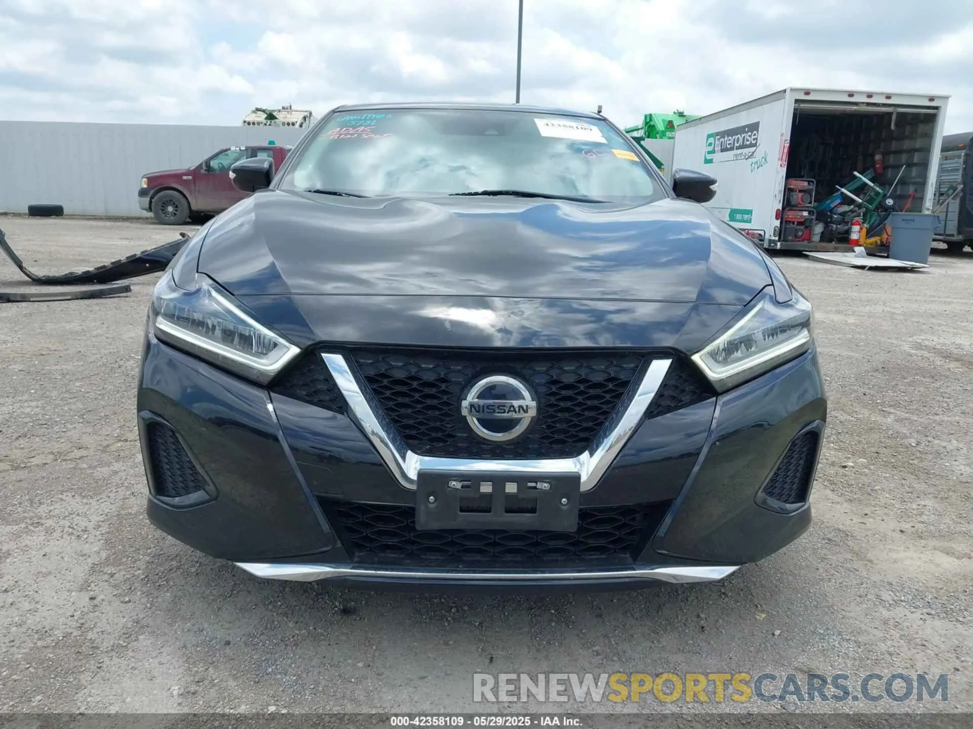 13 Photograph of a damaged car 1N4AA6CV6LC383589 NISSAN MAXIMA 2020